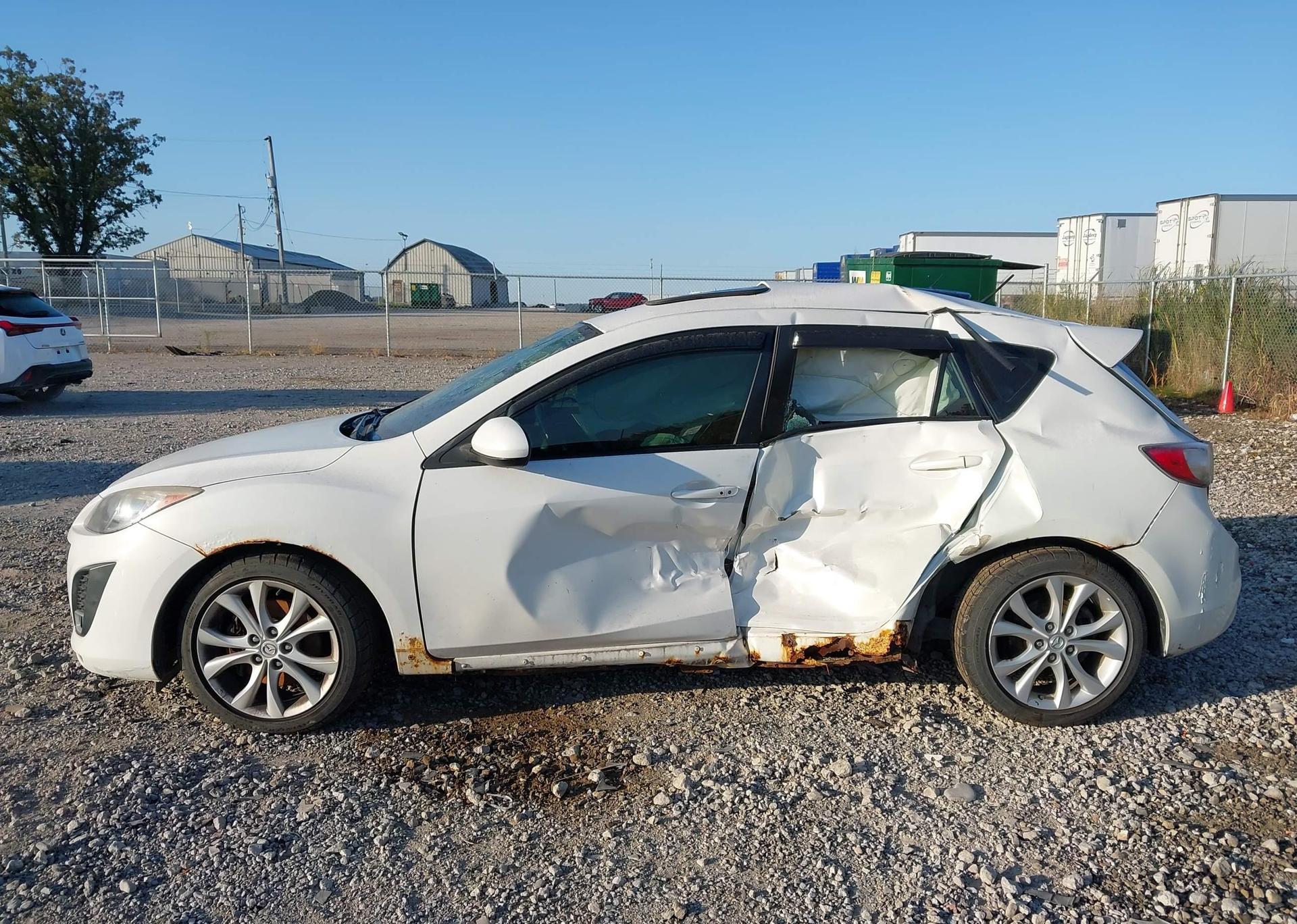 2011 MAZDA MAZDA3 GT
