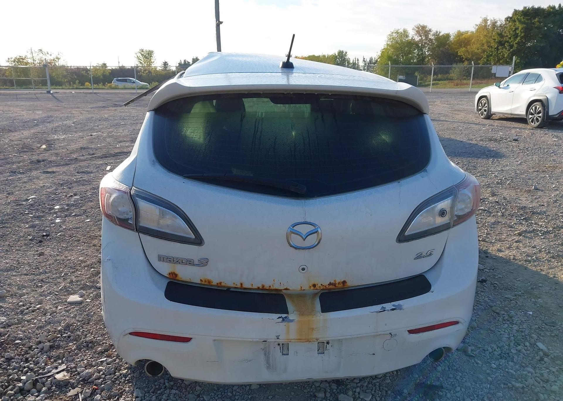 2011 MAZDA MAZDA3 GT
