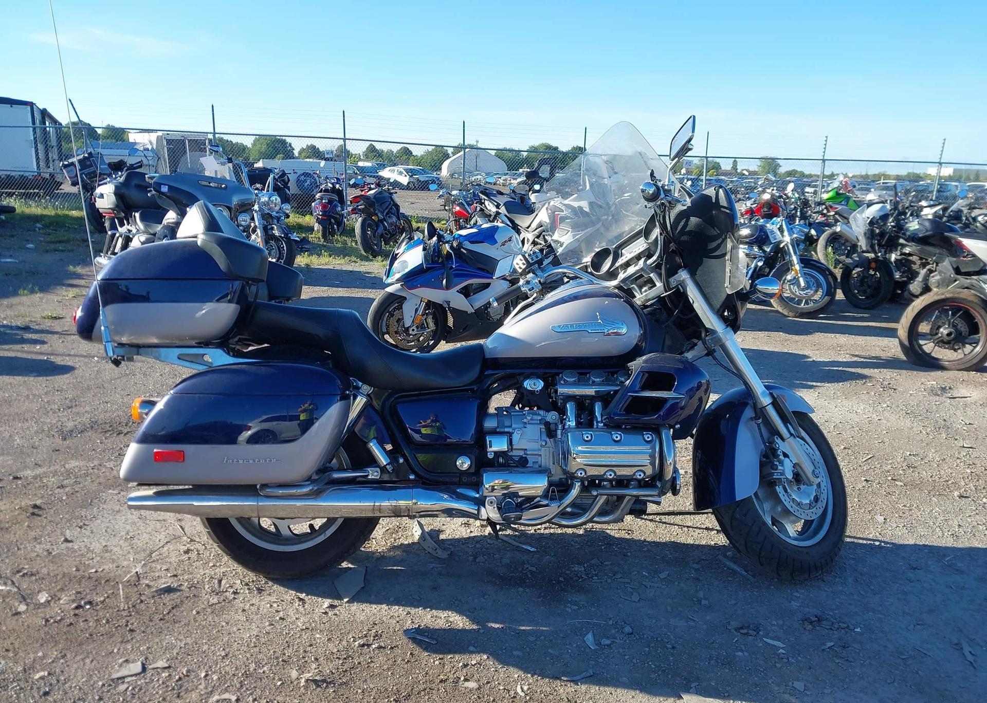 2000 HONDA GL1500 CF
