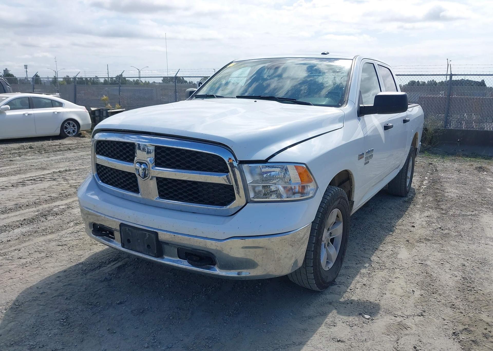 2023 RAM 1500 CLASSIC SLT
