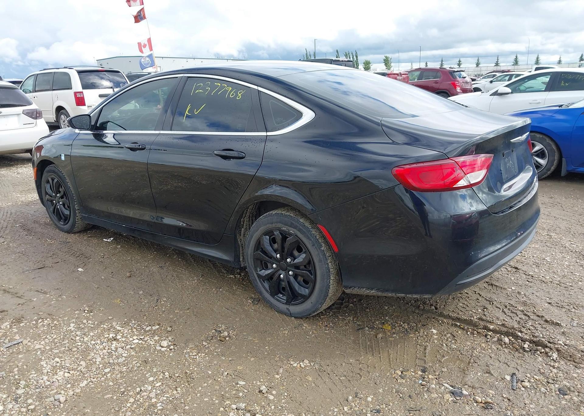 2015 CHRYSLER 200 LX