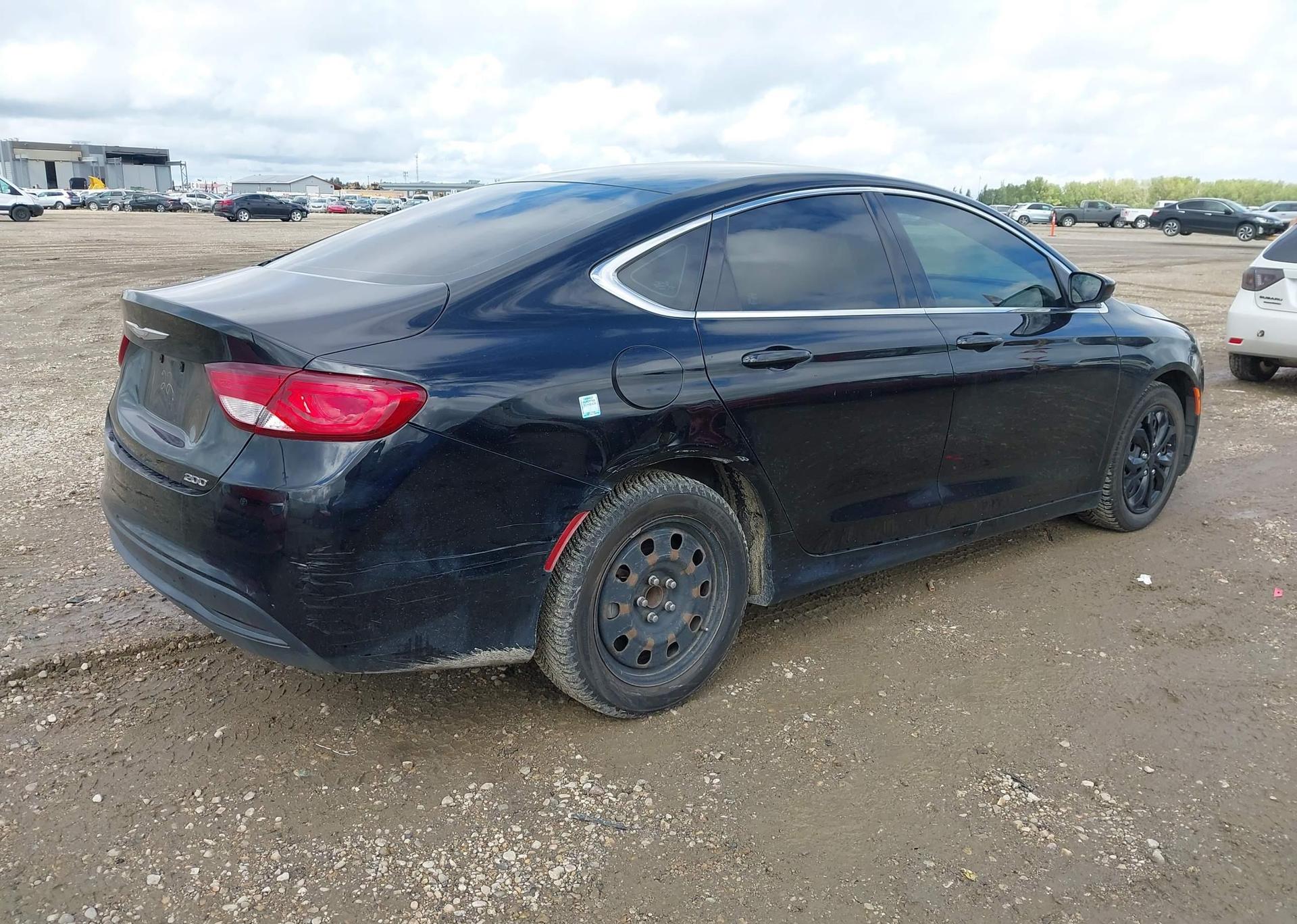 2015 CHRYSLER 200 LX