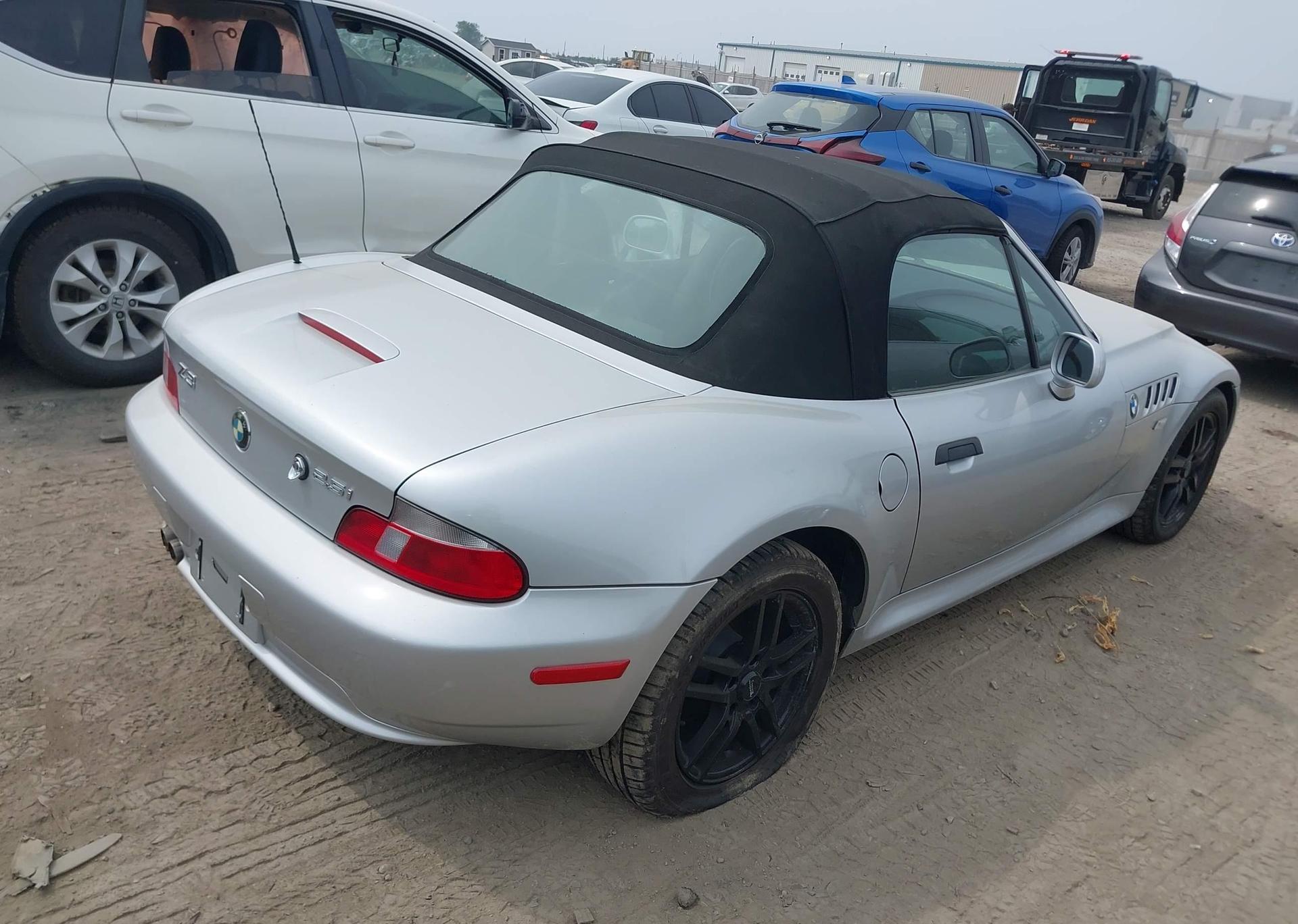 2002 BMW Z3 2.5I