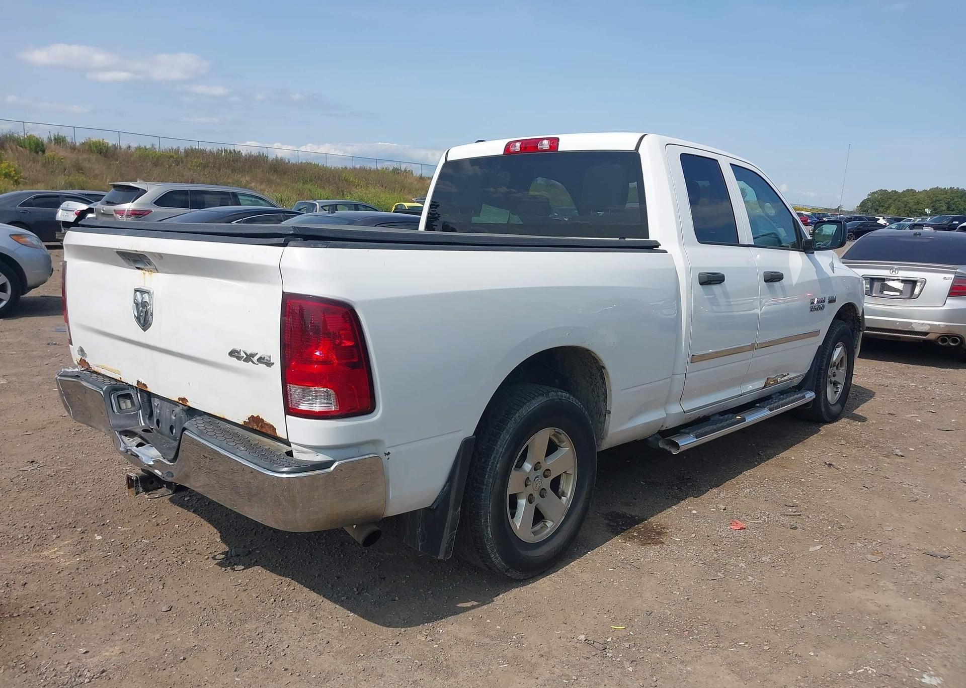 2013 RAM 1500 ST