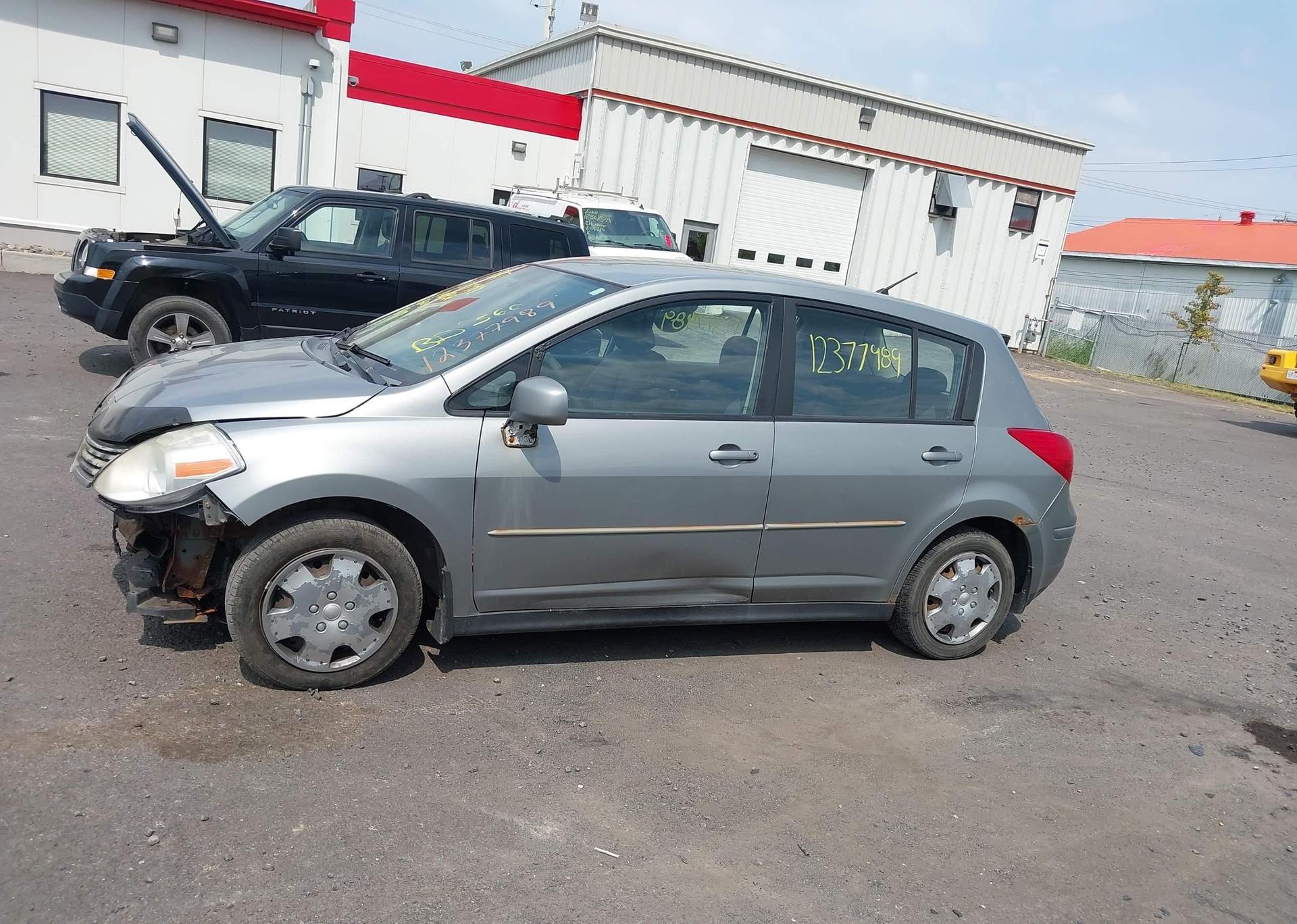 2008 NISSAN VERSA S