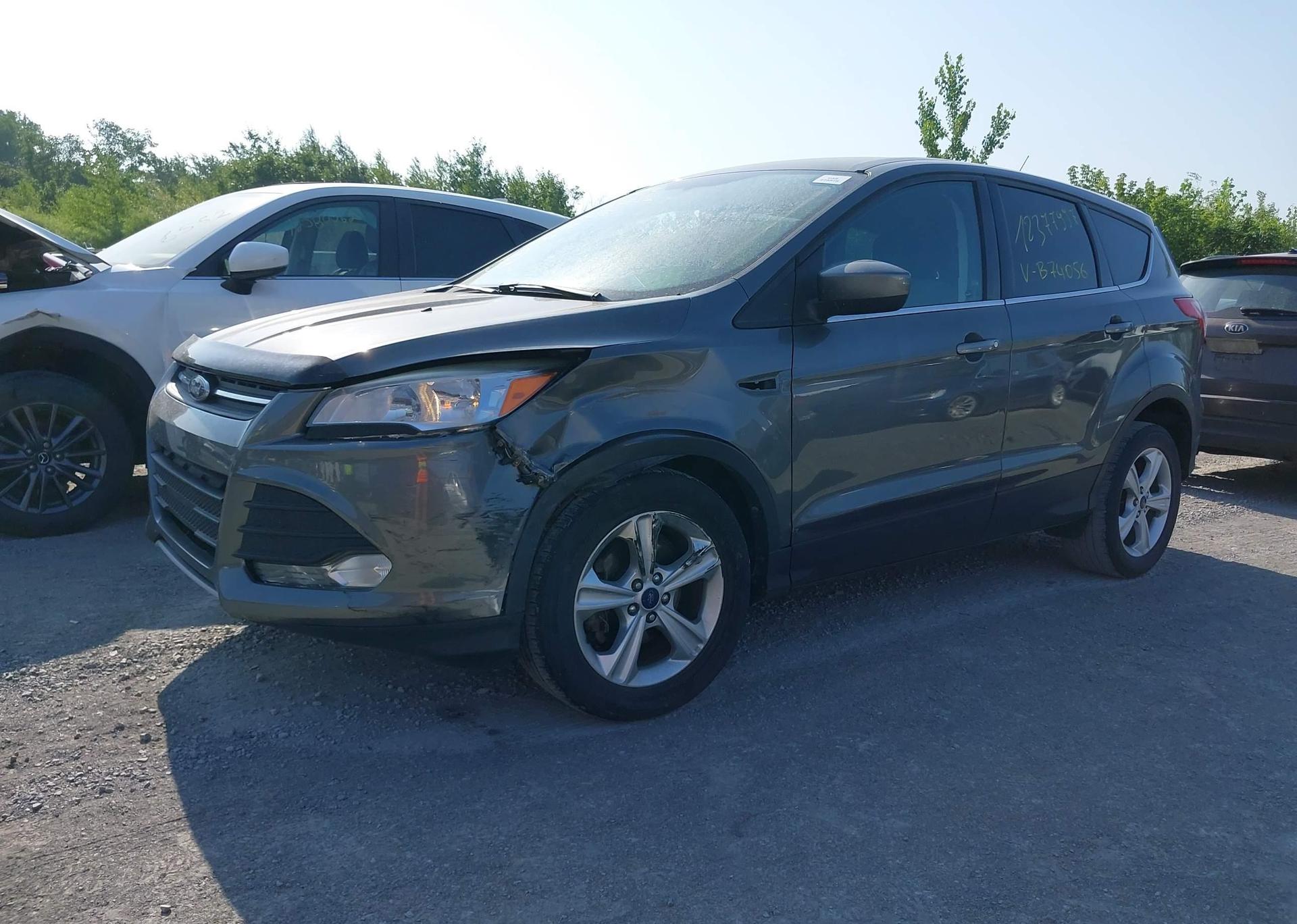 2014 FORD ESCAPE SE