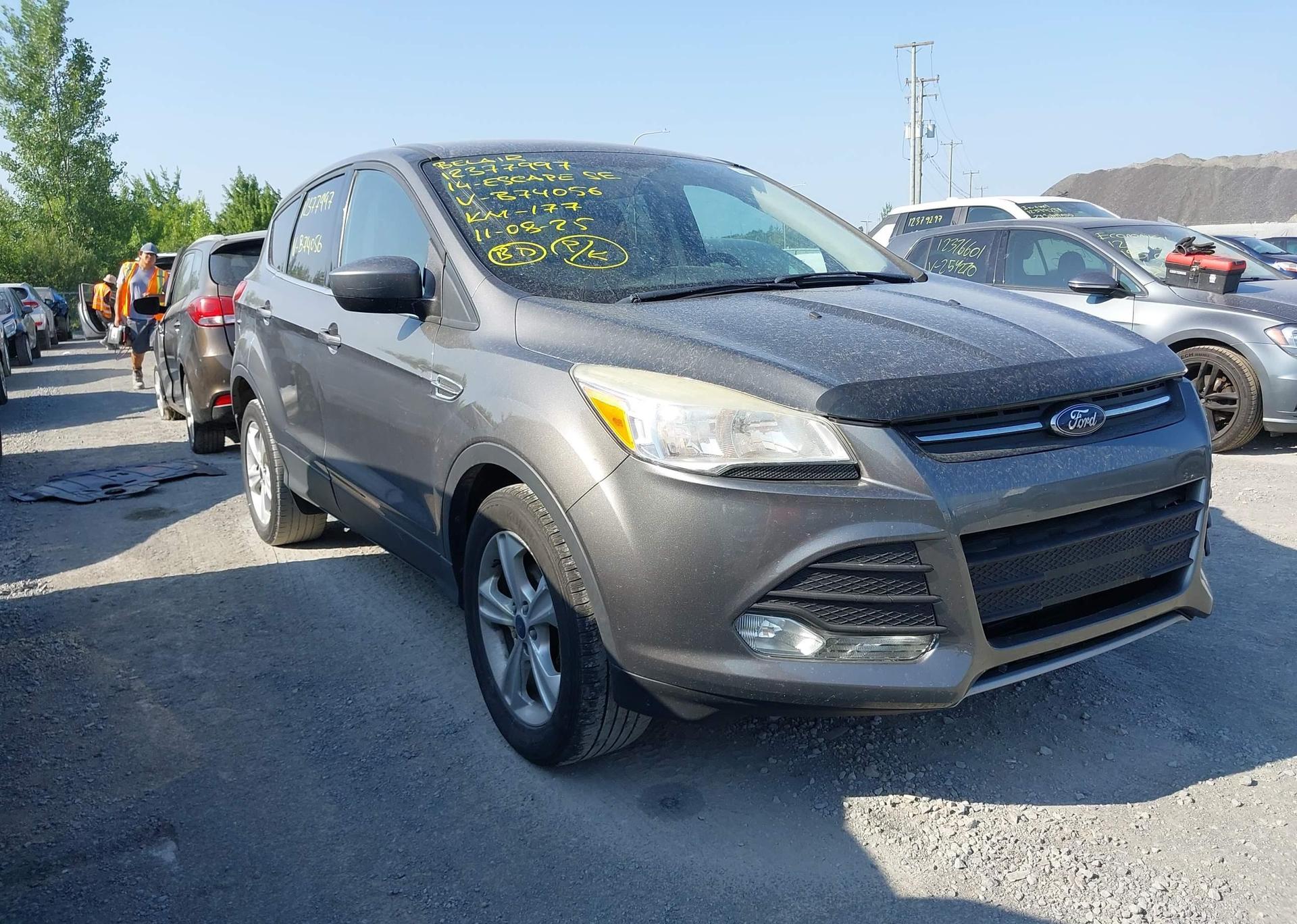 2014 FORD ESCAPE SE