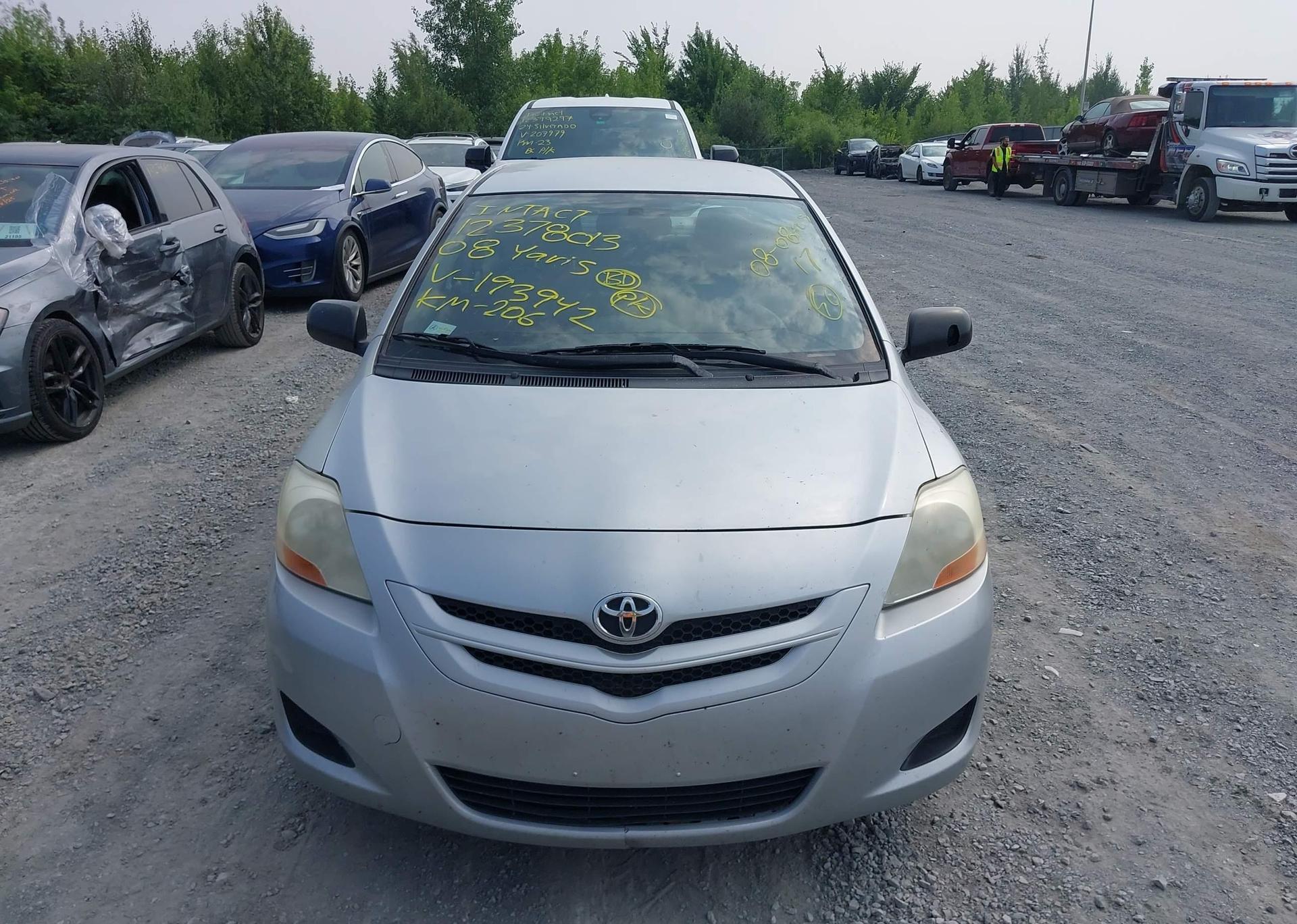 2008 TOYOTA YARIS
