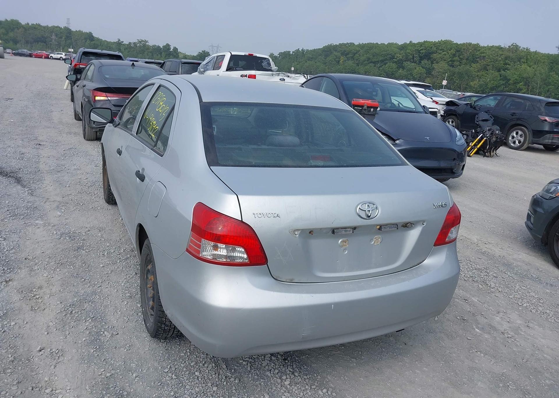 2008 TOYOTA YARIS