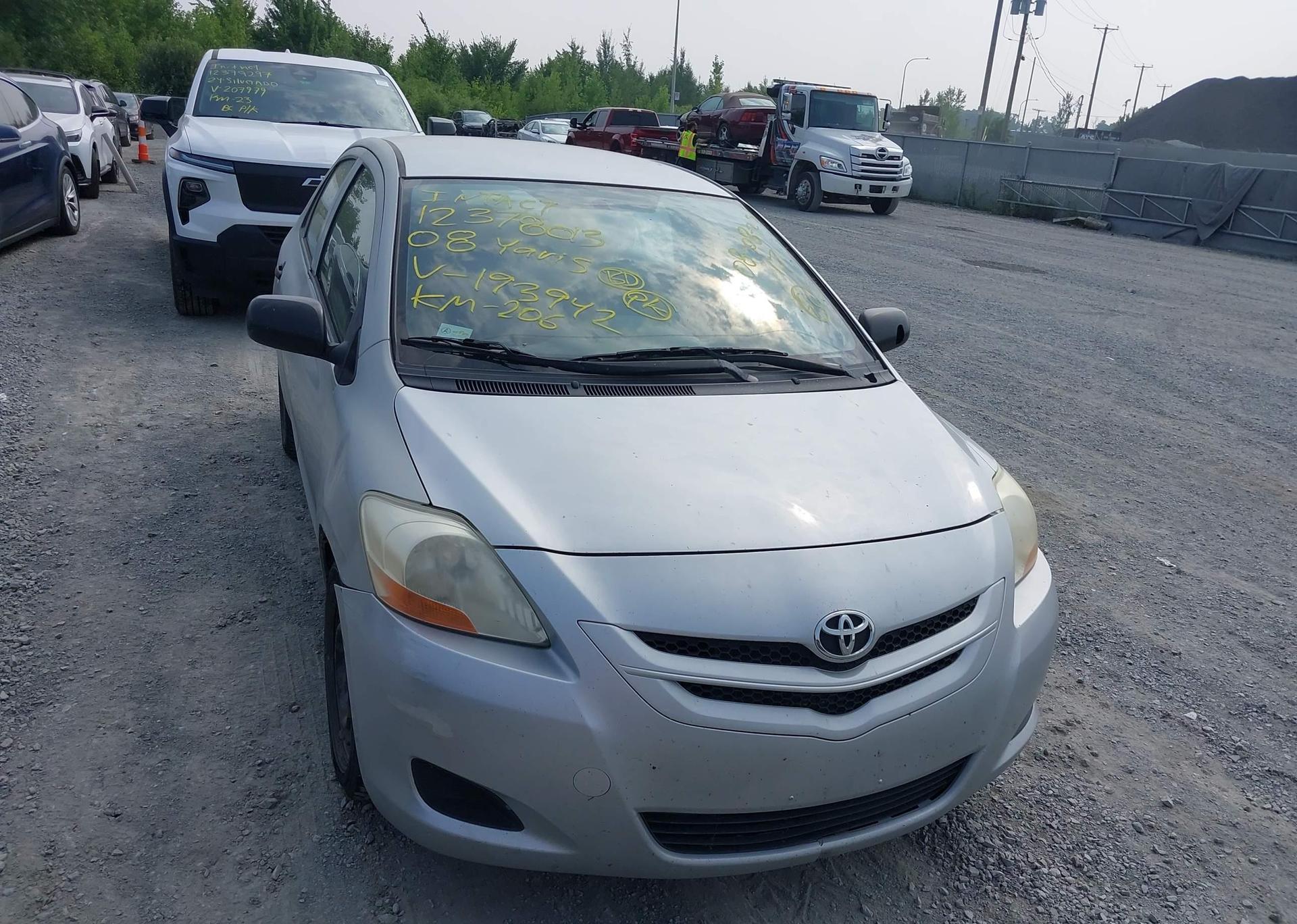 2008 TOYOTA YARIS