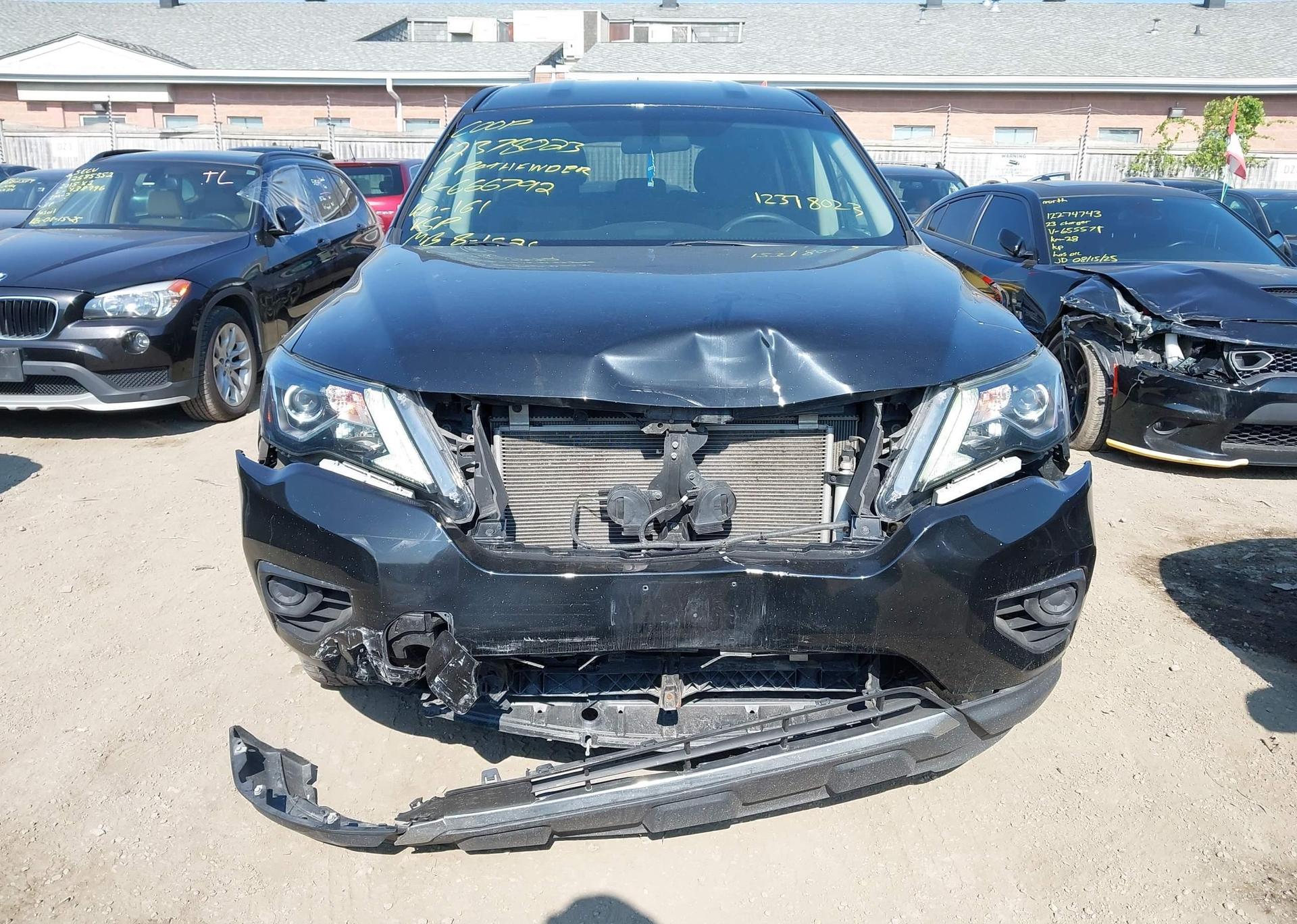 2017 NISSAN PATHFINDER S