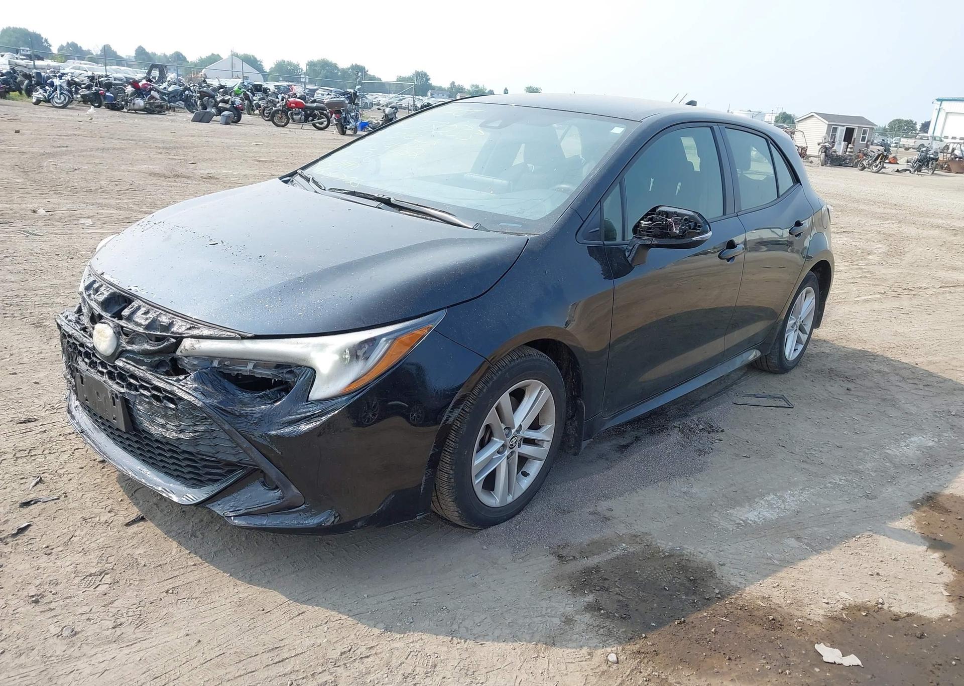 2022 TOYOTA COROLLA SE