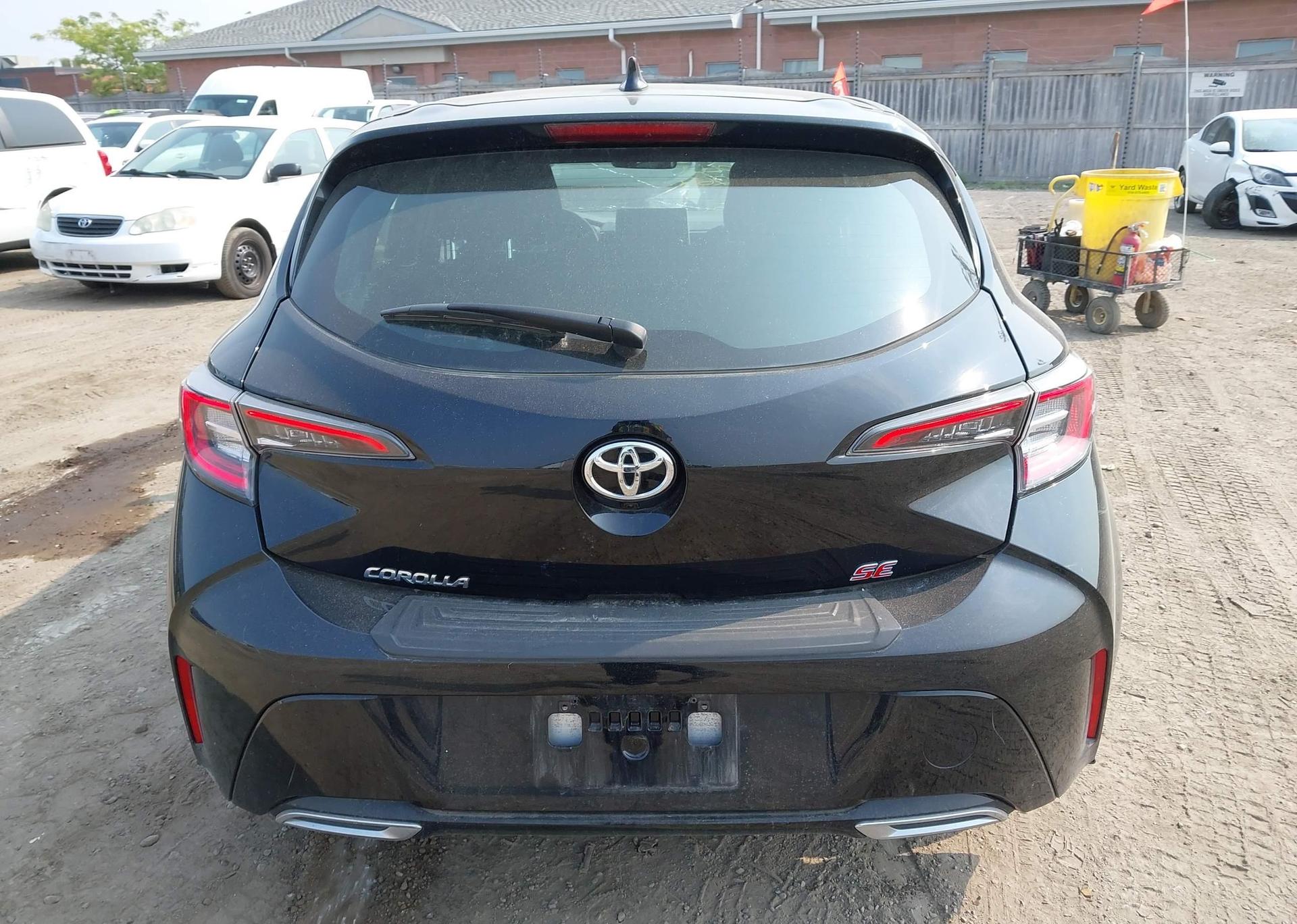 2022 TOYOTA COROLLA SE
