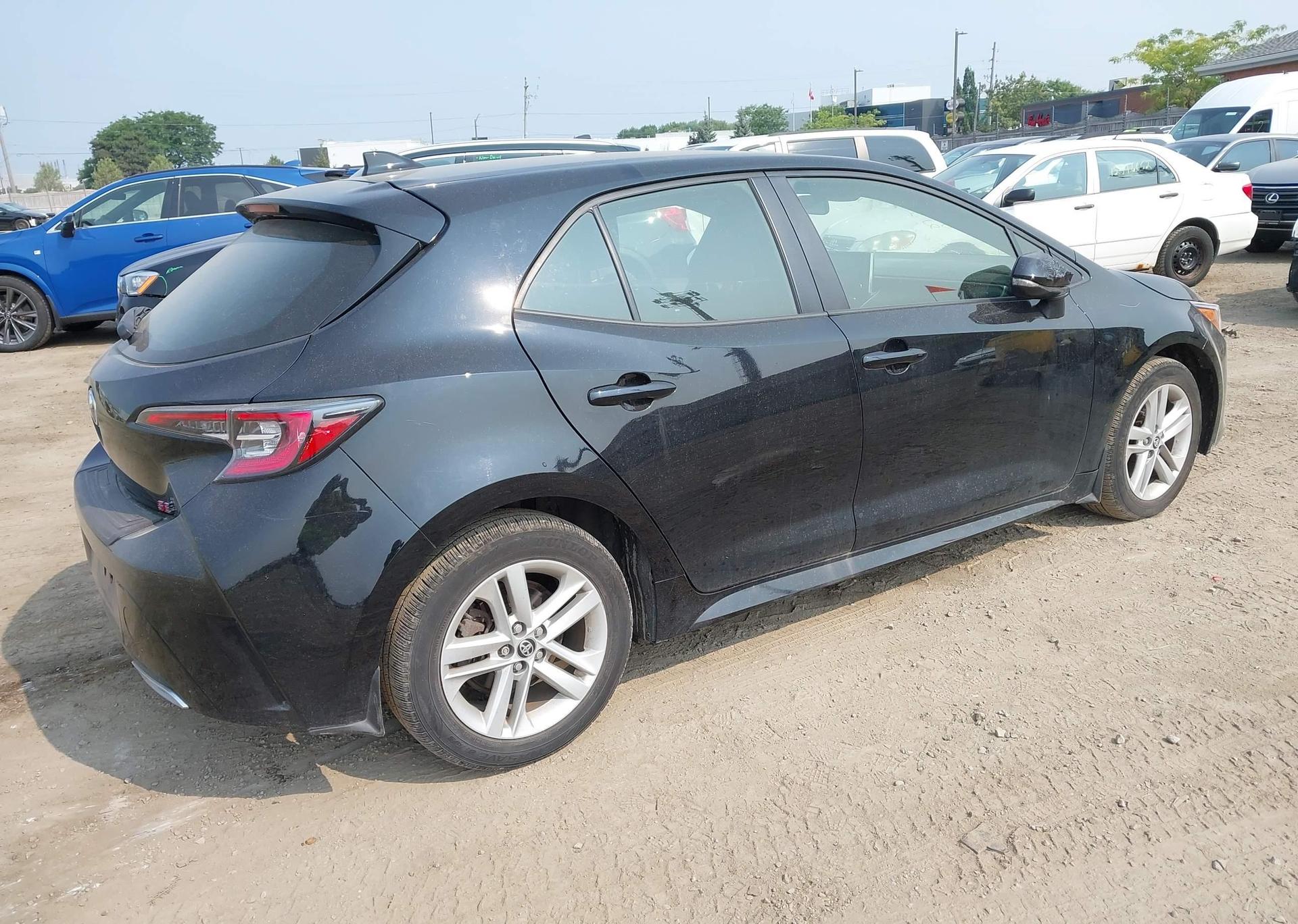 2022 TOYOTA COROLLA SE