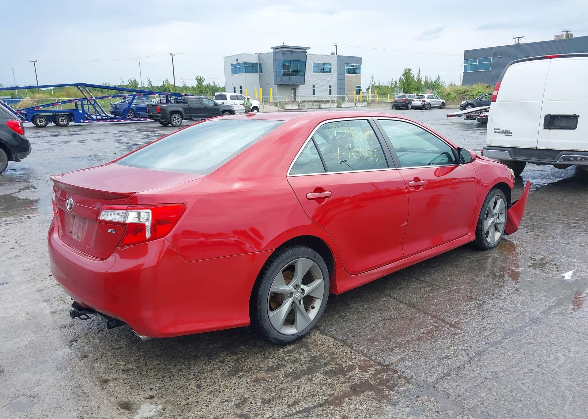 2013 TOYOTA CAMRY L