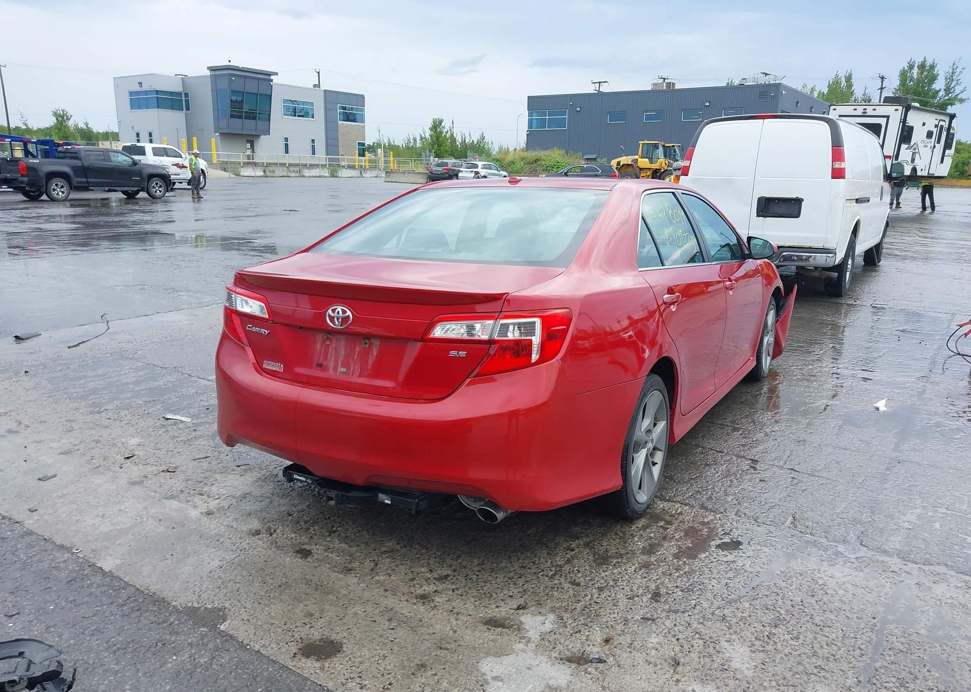 2013 TOYOTA CAMRY L