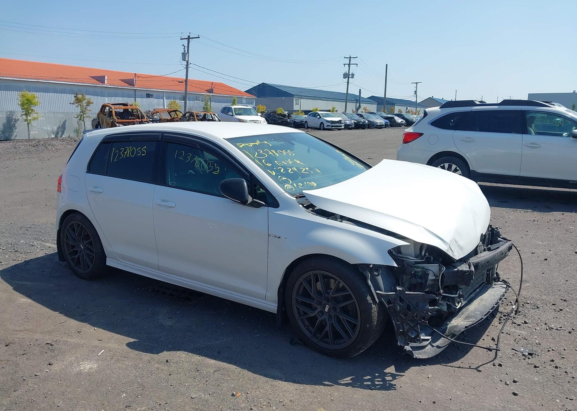 2016 VOLKSWAGEN GOLF R