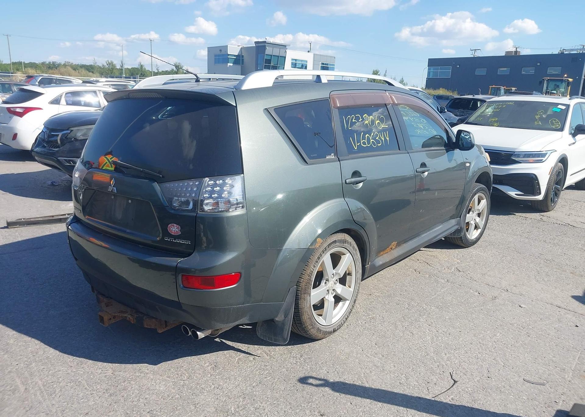 2009 MITSUBISHI OUTLANDER XLS