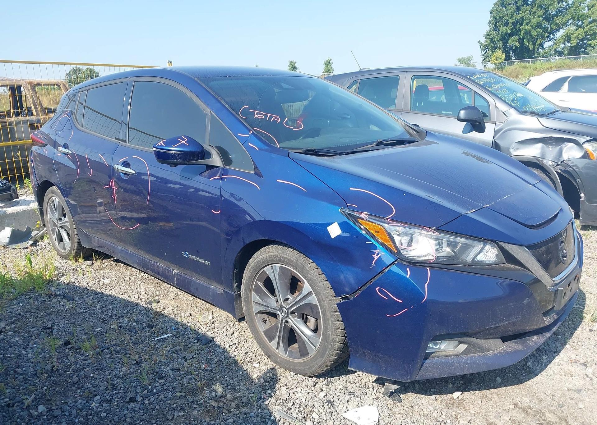 2018 NISSAN LEAF S