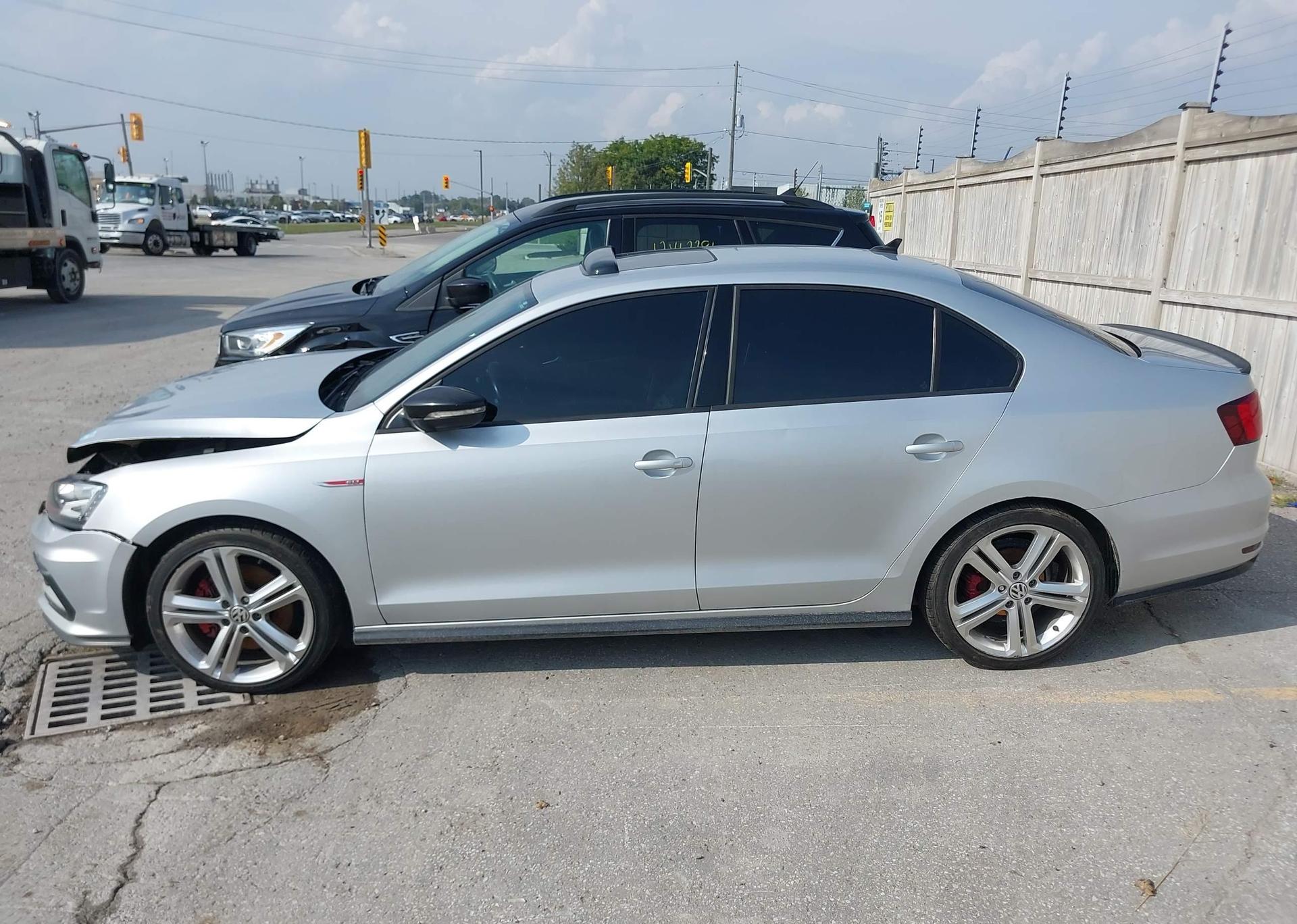 2016 VOLKSWAGEN JETTA GLI