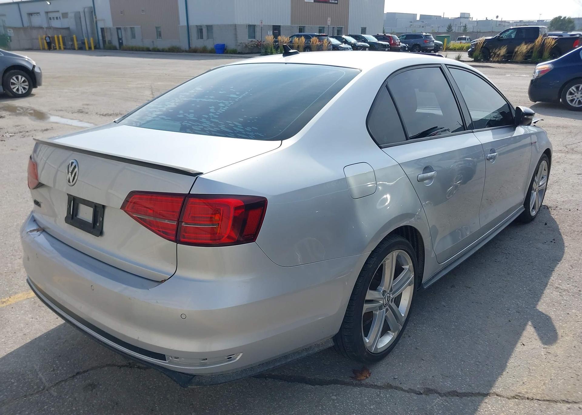 2016 VOLKSWAGEN JETTA GLI