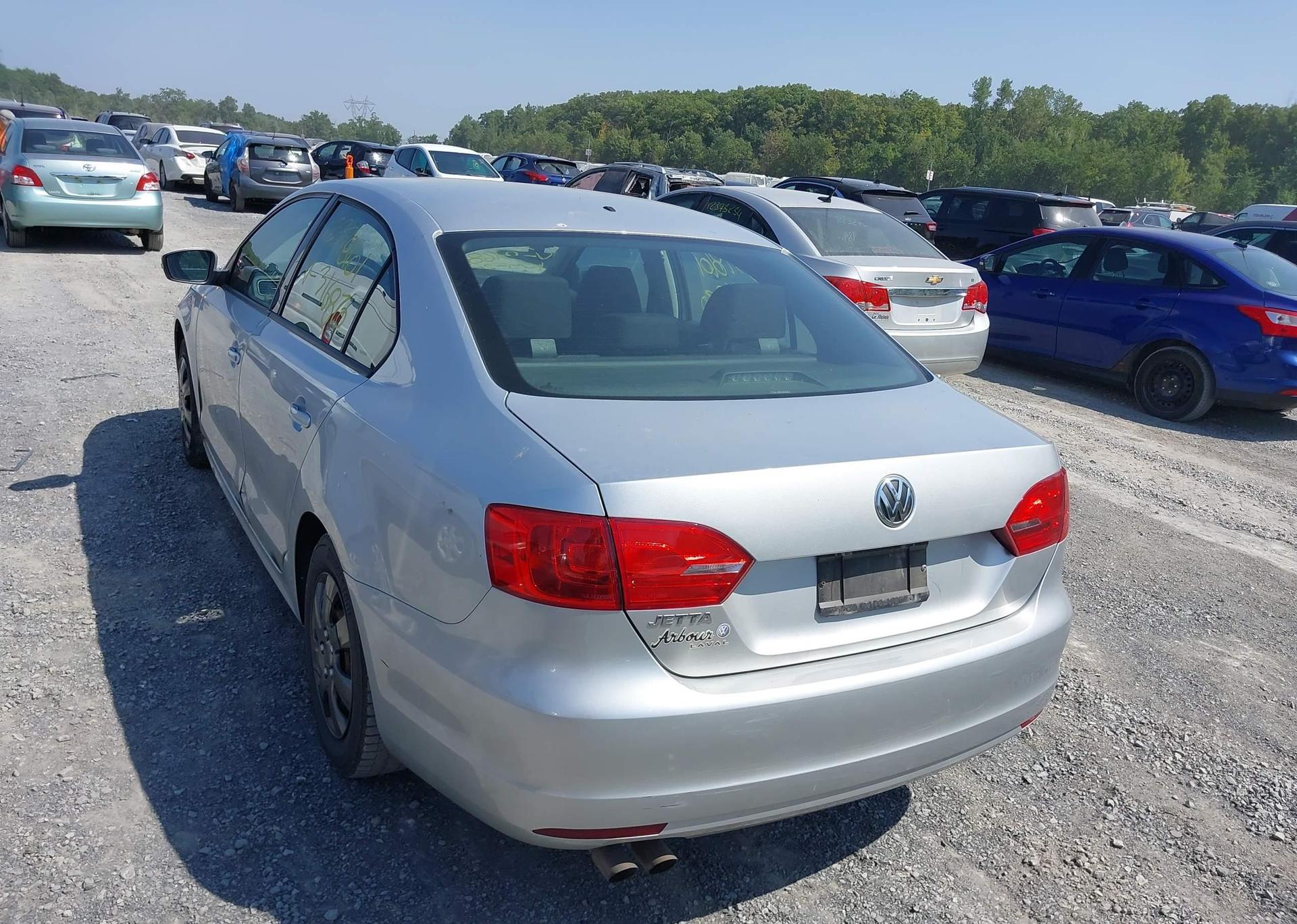 2013 VOLKSWAGEN JETTA SE