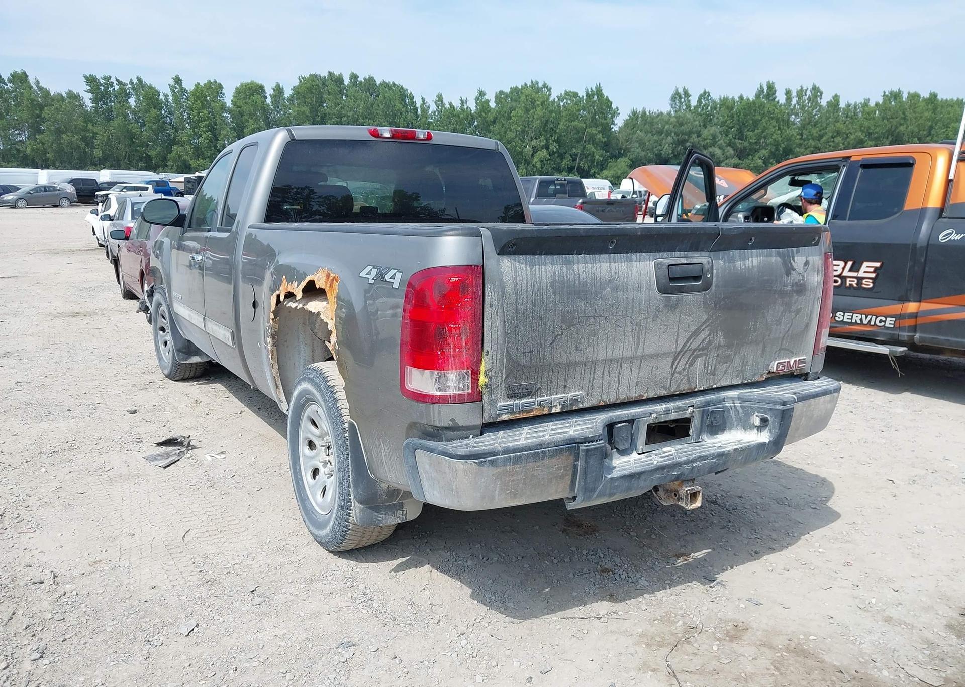 2012 GMC SIERRA K1500 SL
