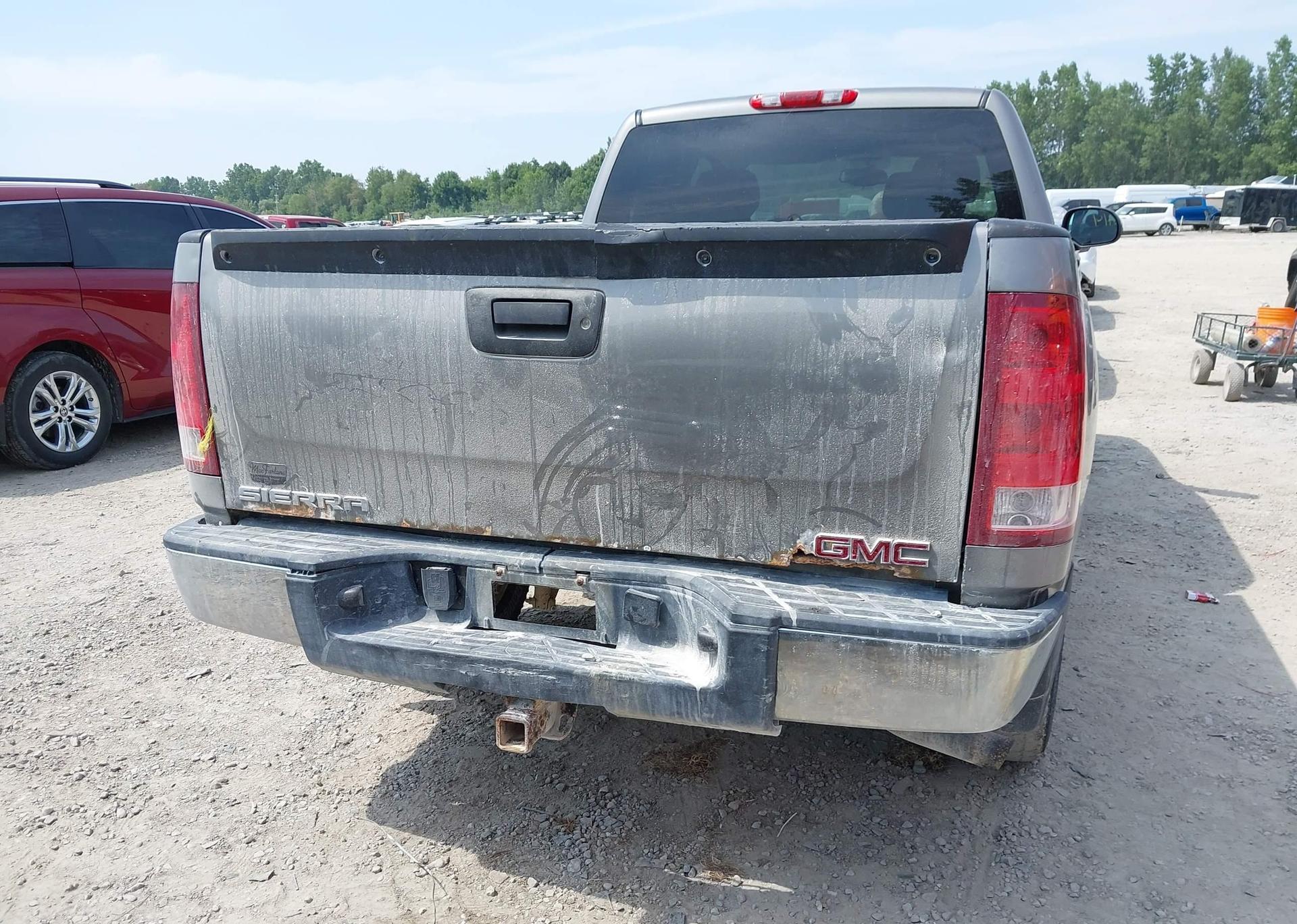 2012 GMC SIERRA K1500 SL