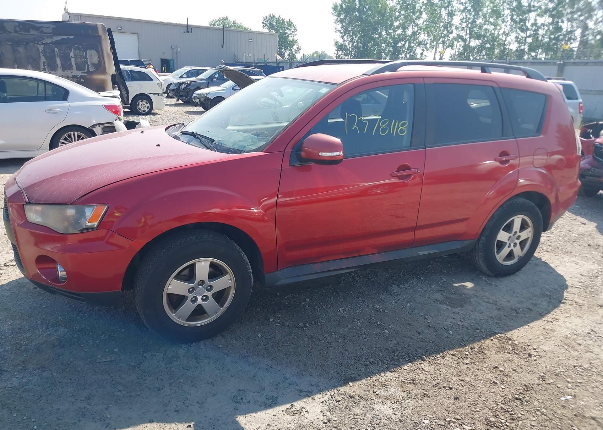 2010 MITSUBISHI OUTLANDER XLS
