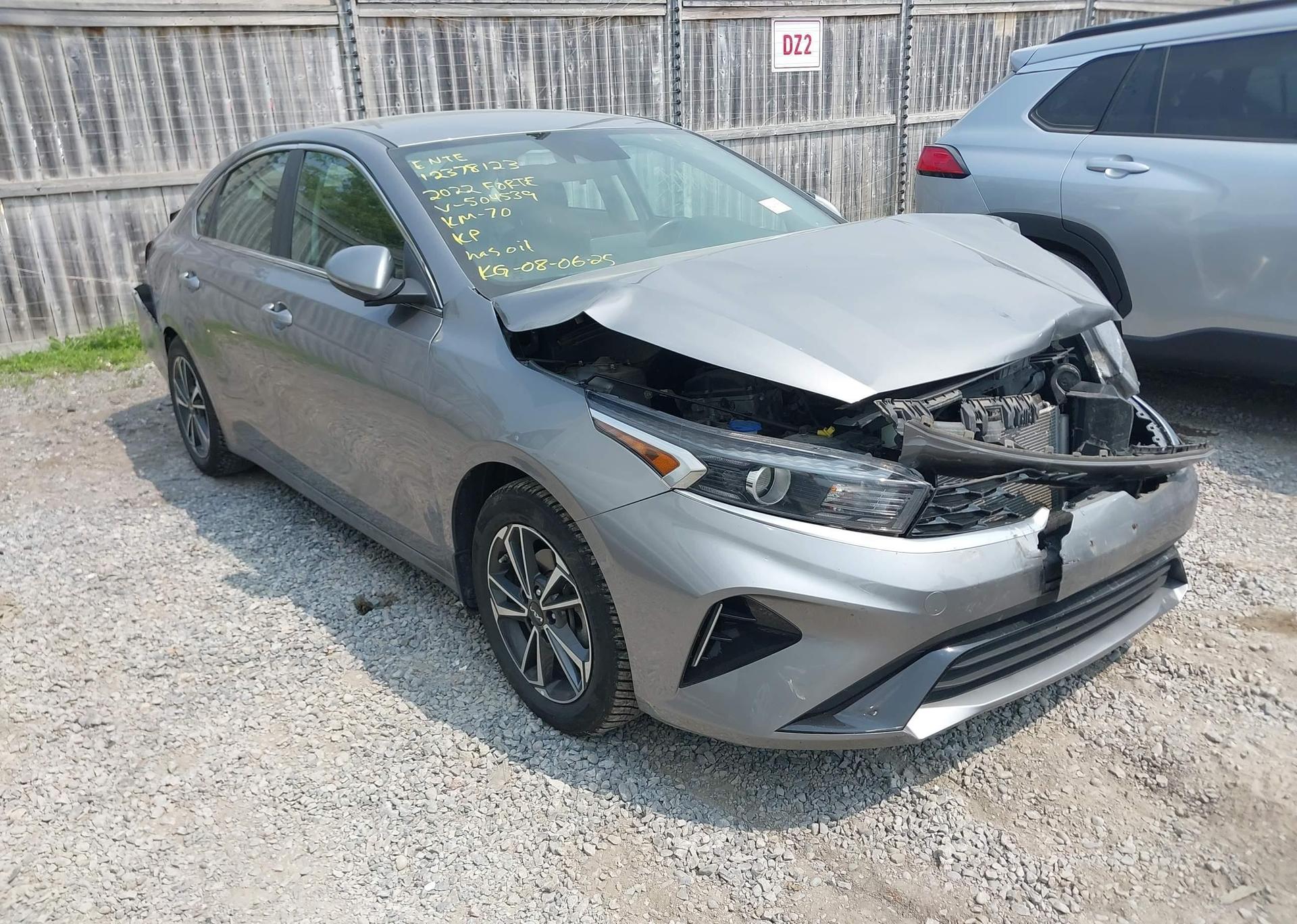 2022 KIA FORTE GT LINE