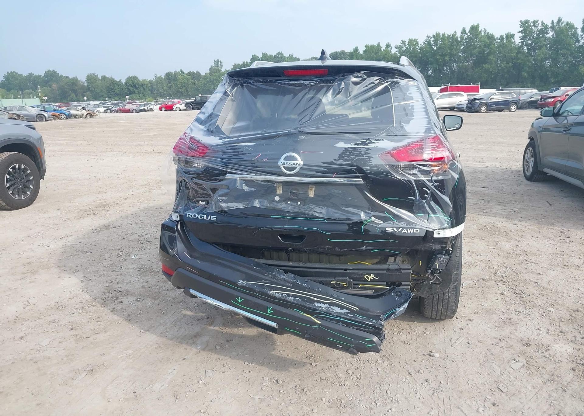 2018 NISSAN ROGUE MIDNIGHT EDITION