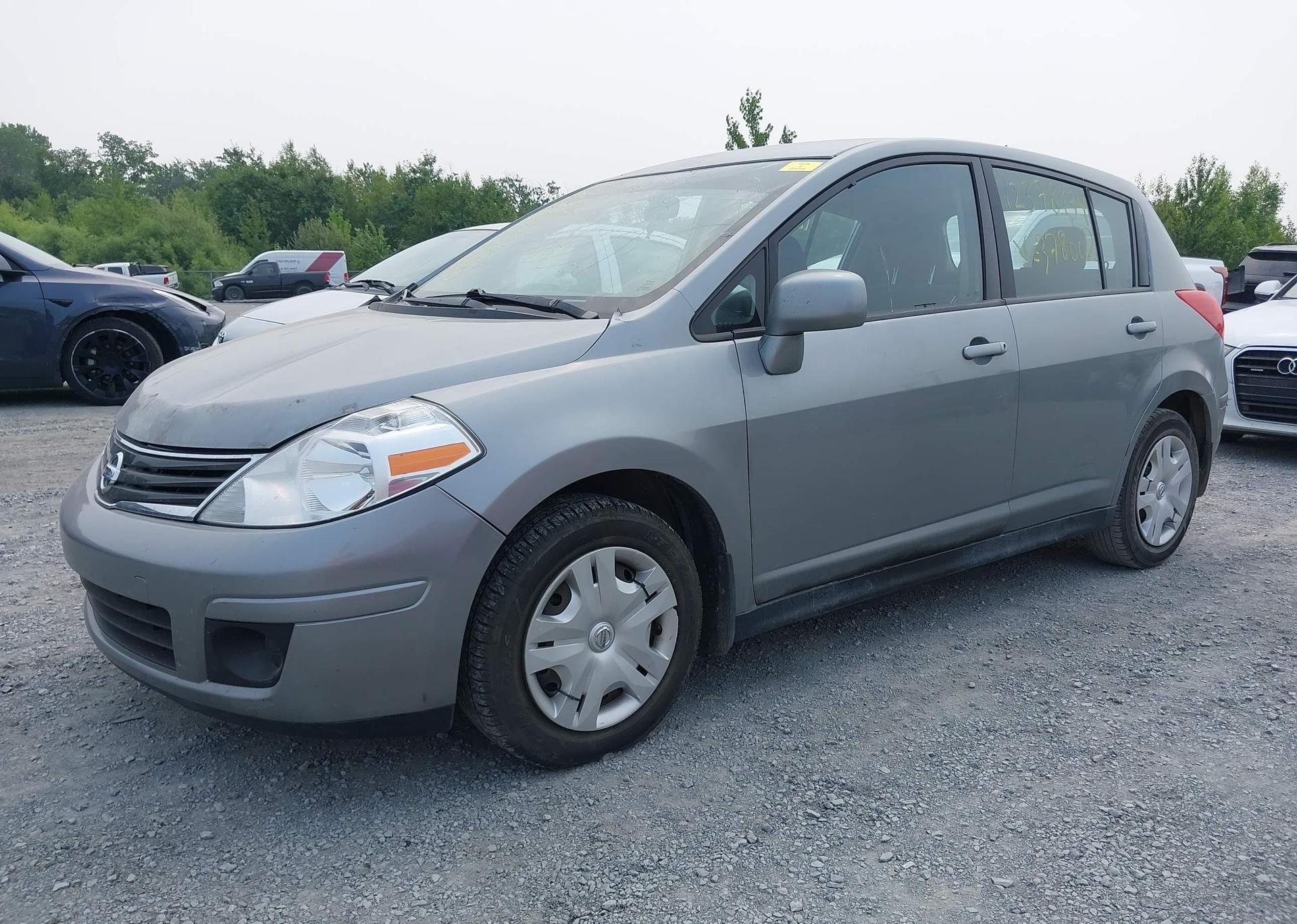 2012 NISSAN VERSA S