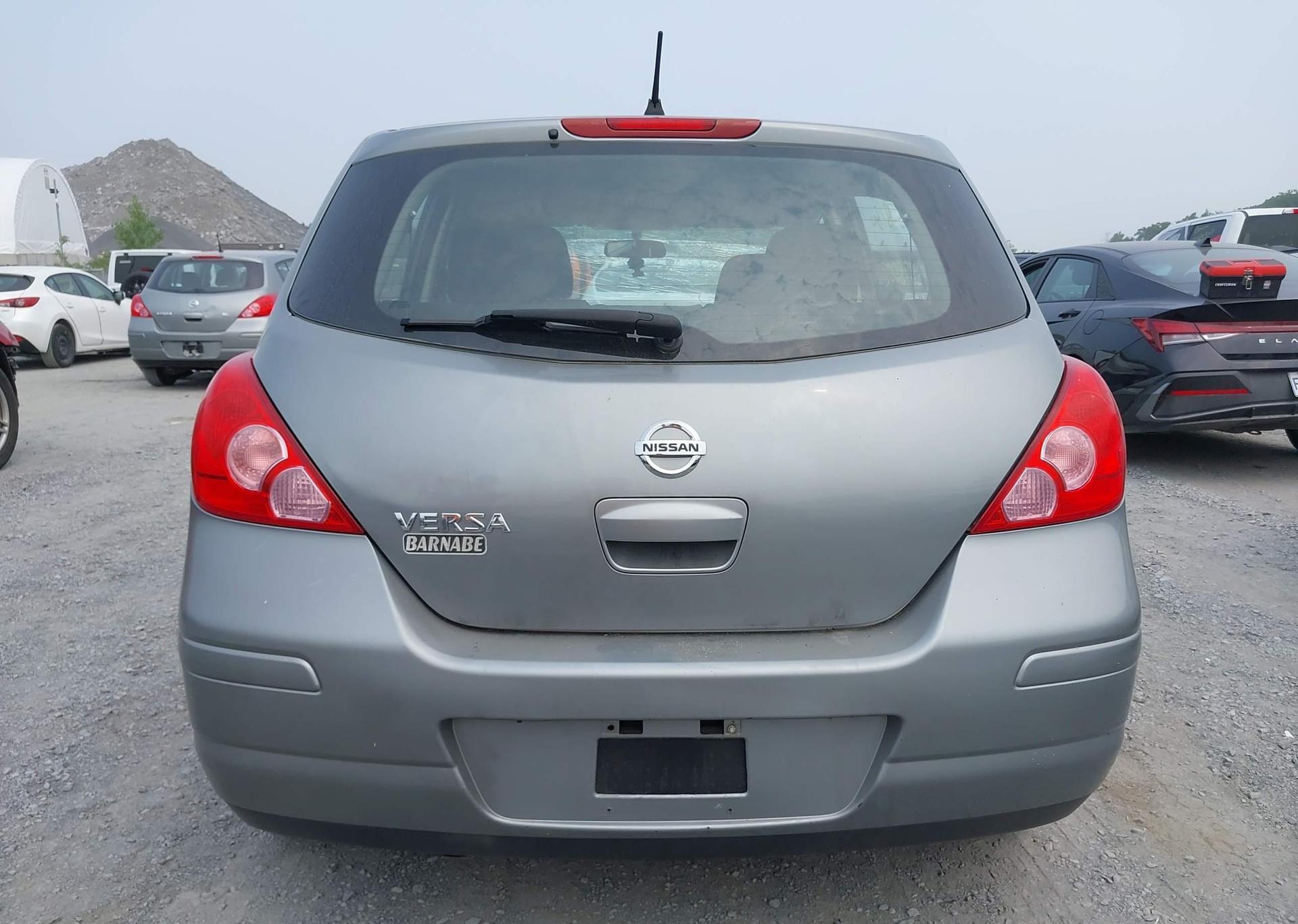 2012 NISSAN VERSA S