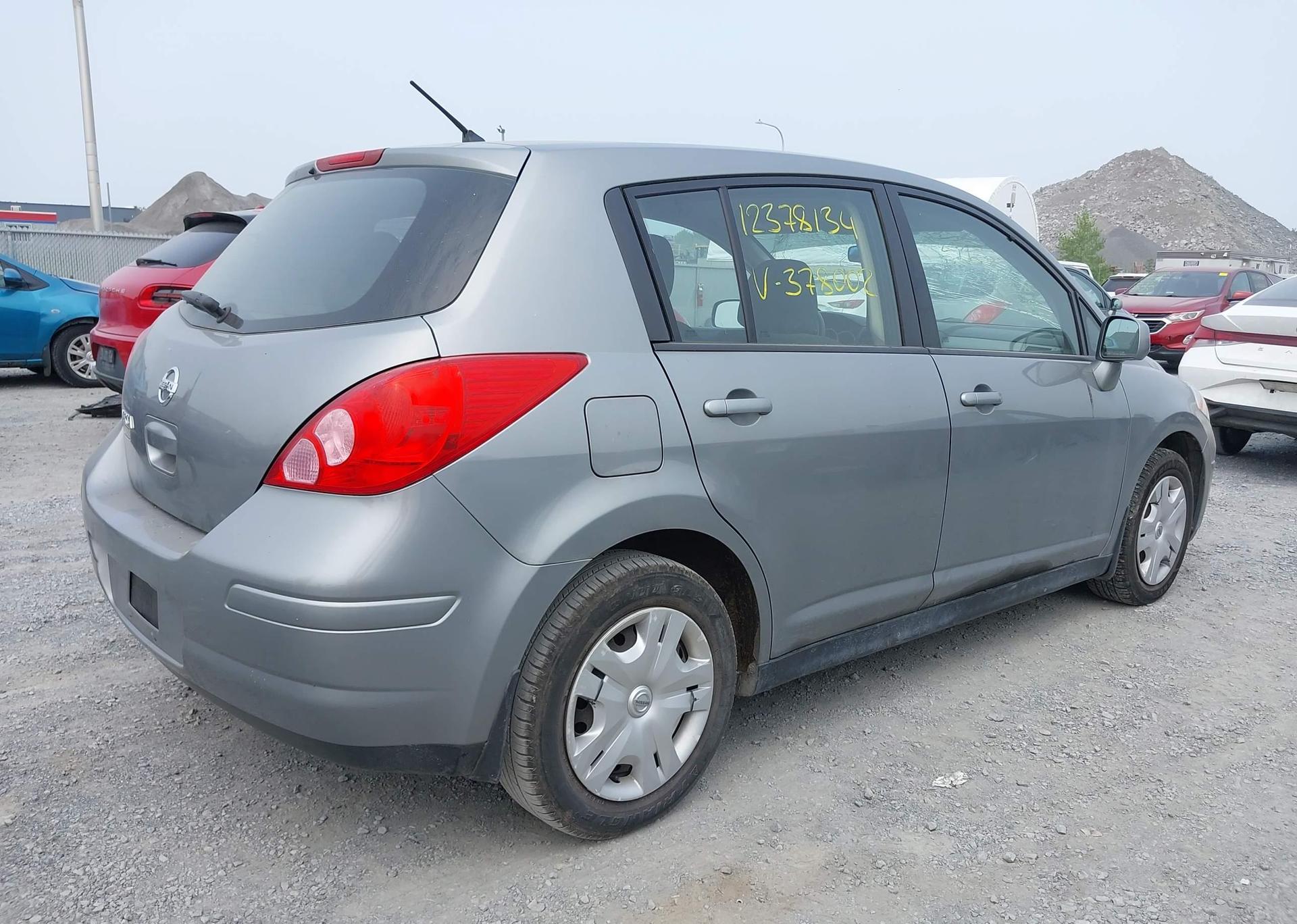 2012 NISSAN VERSA S