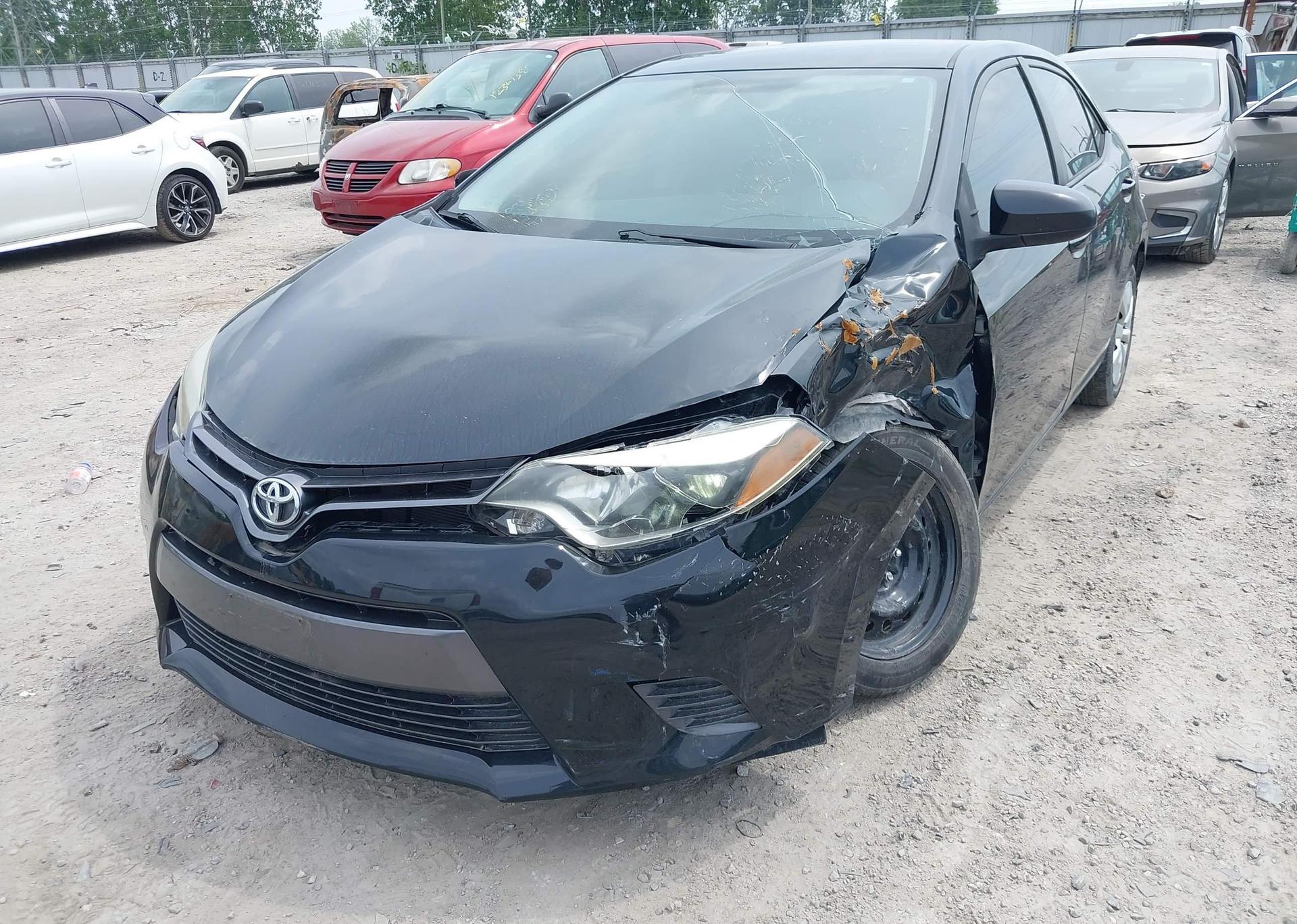 2015 TOYOTA COROLLA LE