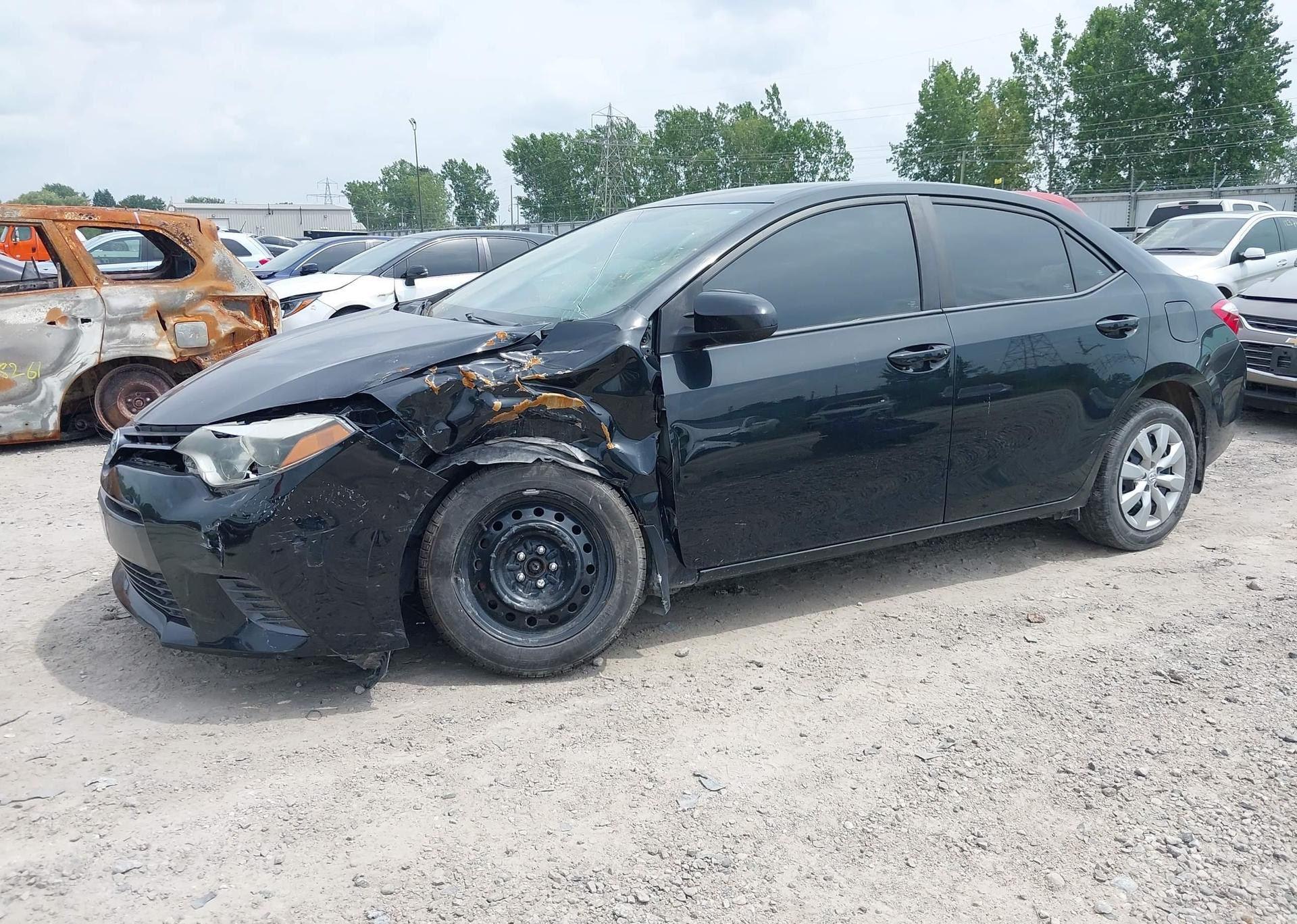 2015 TOYOTA COROLLA LE