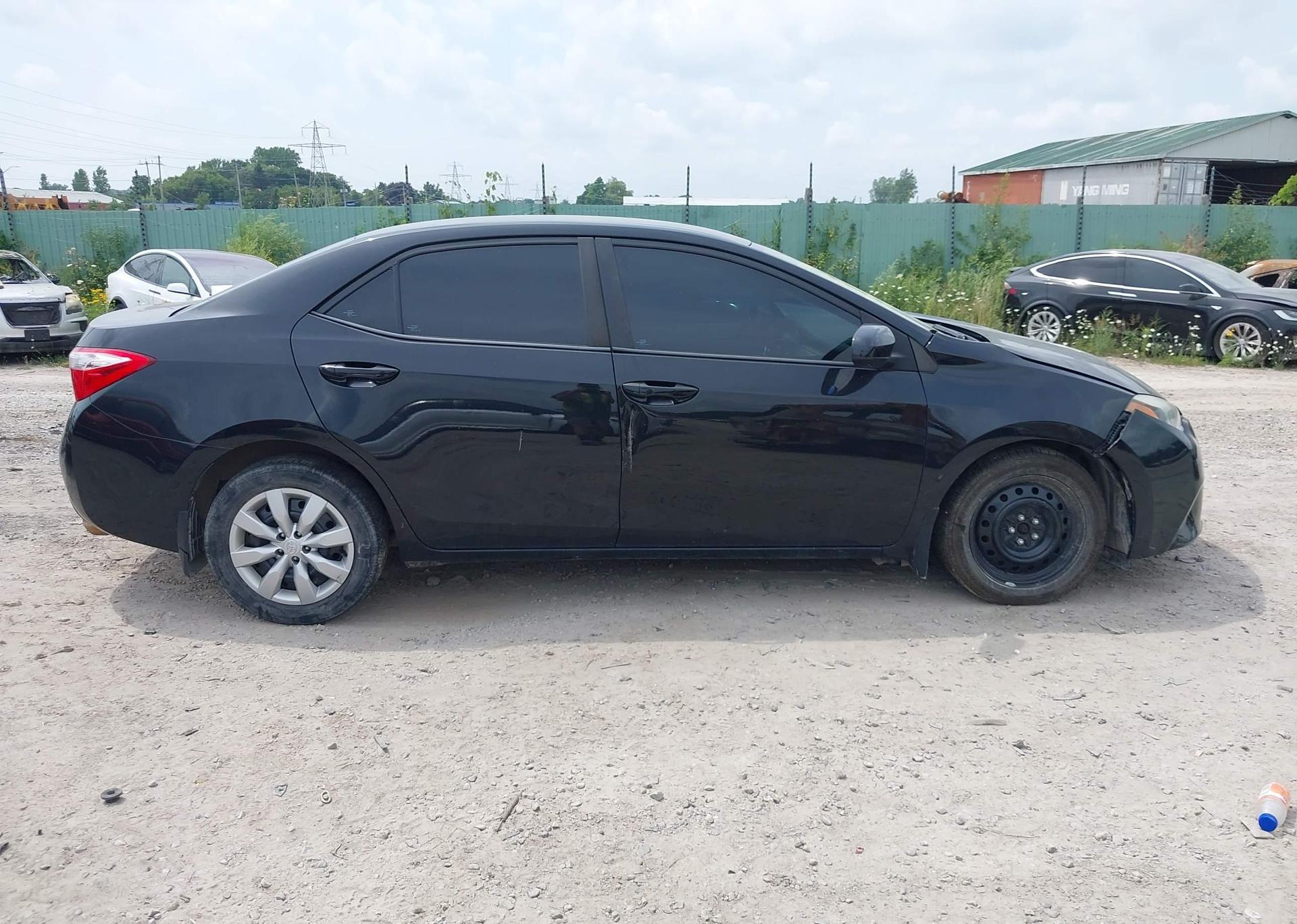 2015 TOYOTA COROLLA LE