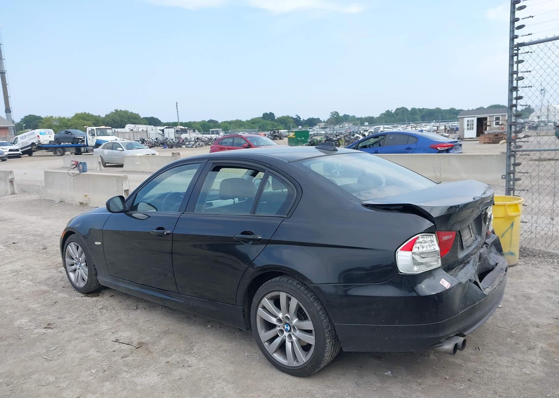 2011 BMW 3 SERIES