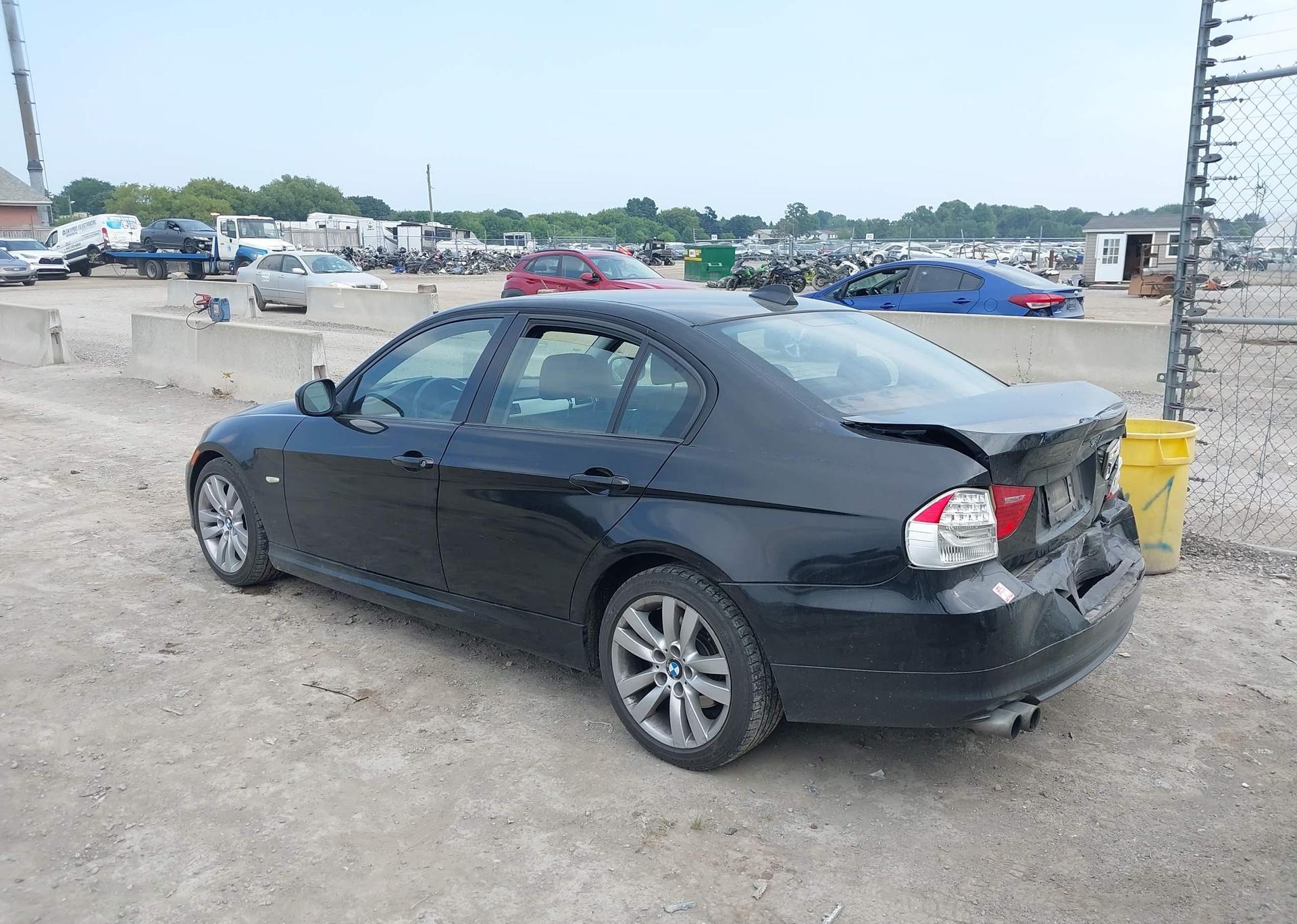 2011 BMW 3 SERIES