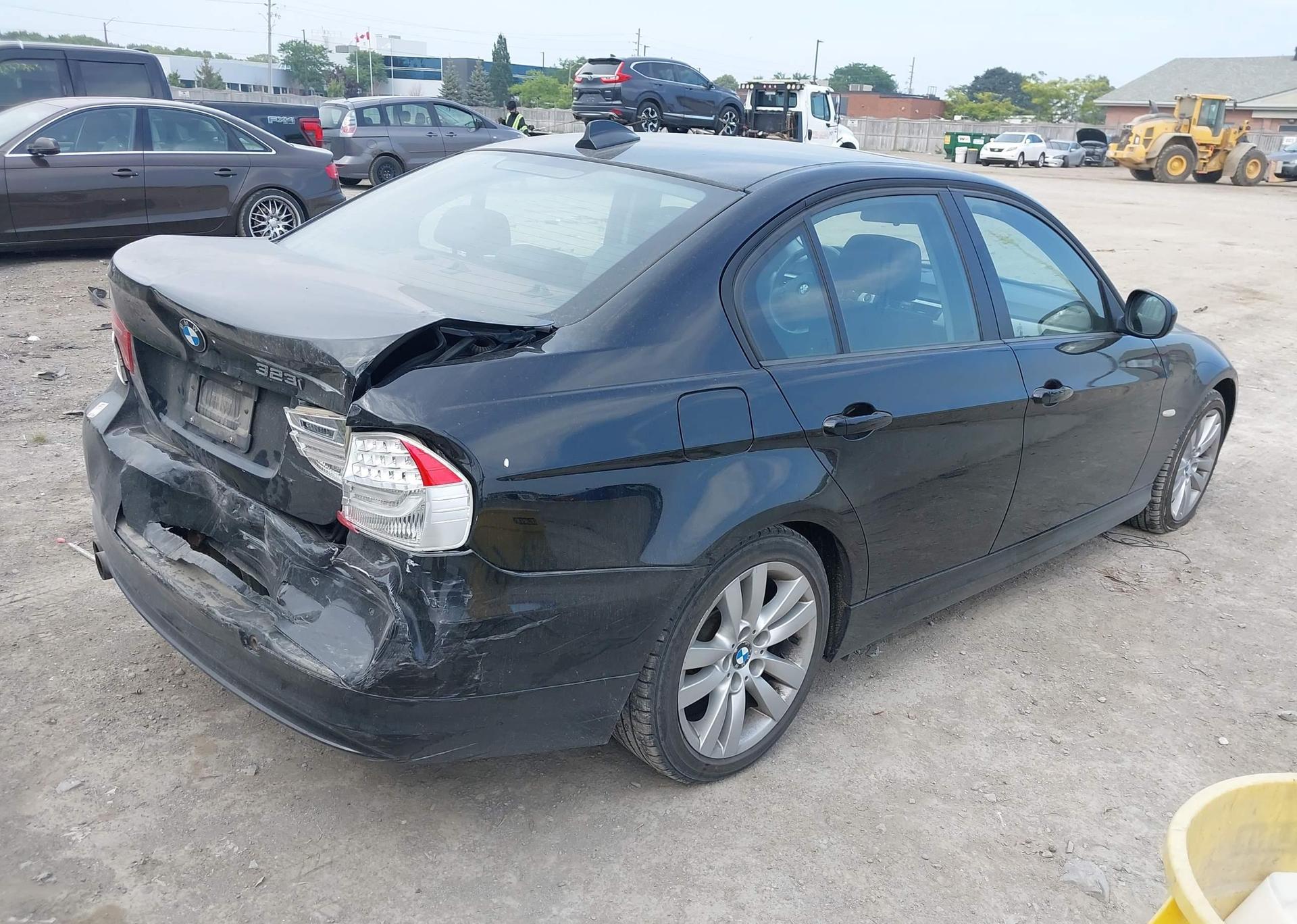 2011 BMW 3 SERIES