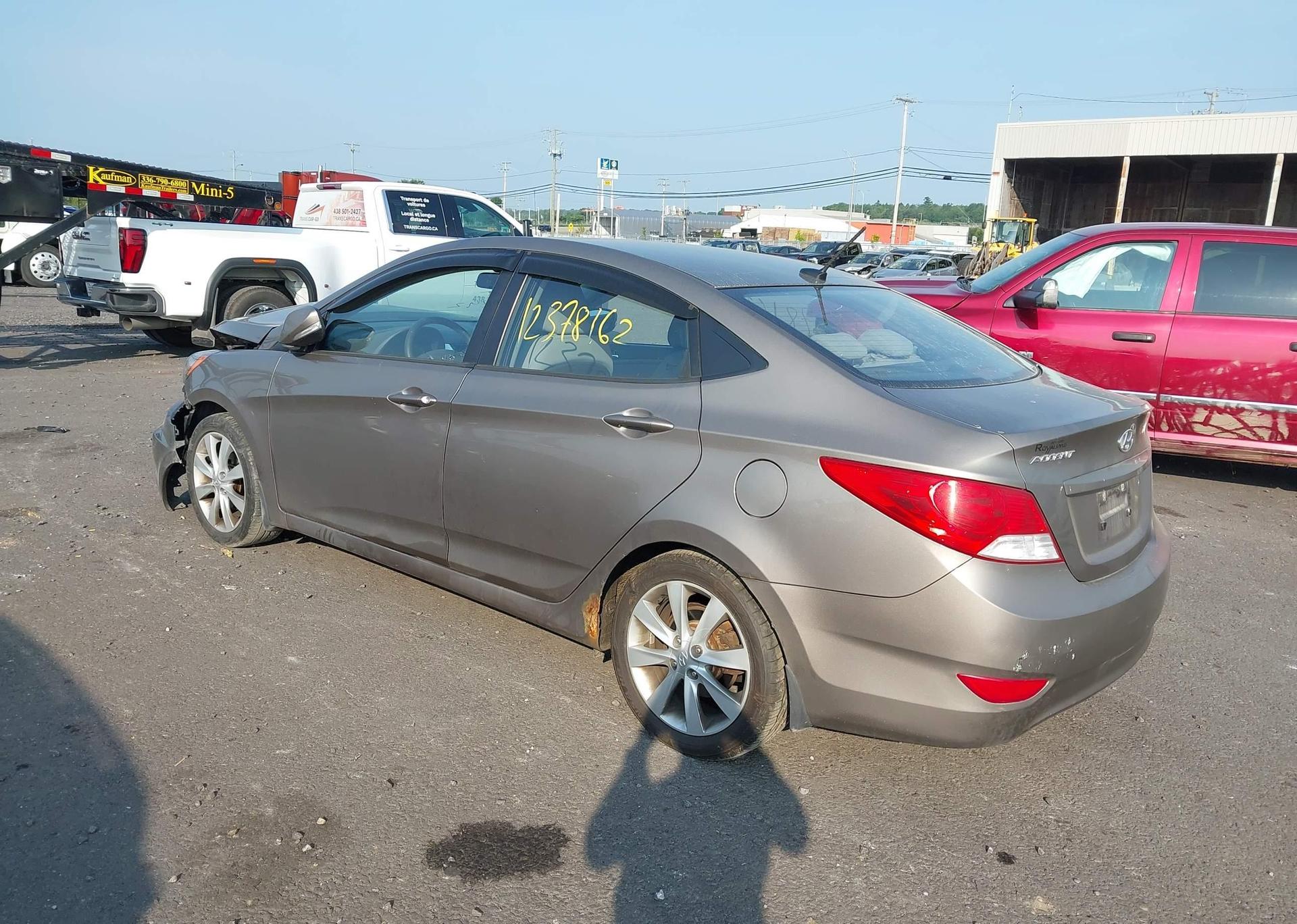2013 HYUNDAI ACCENT GLS