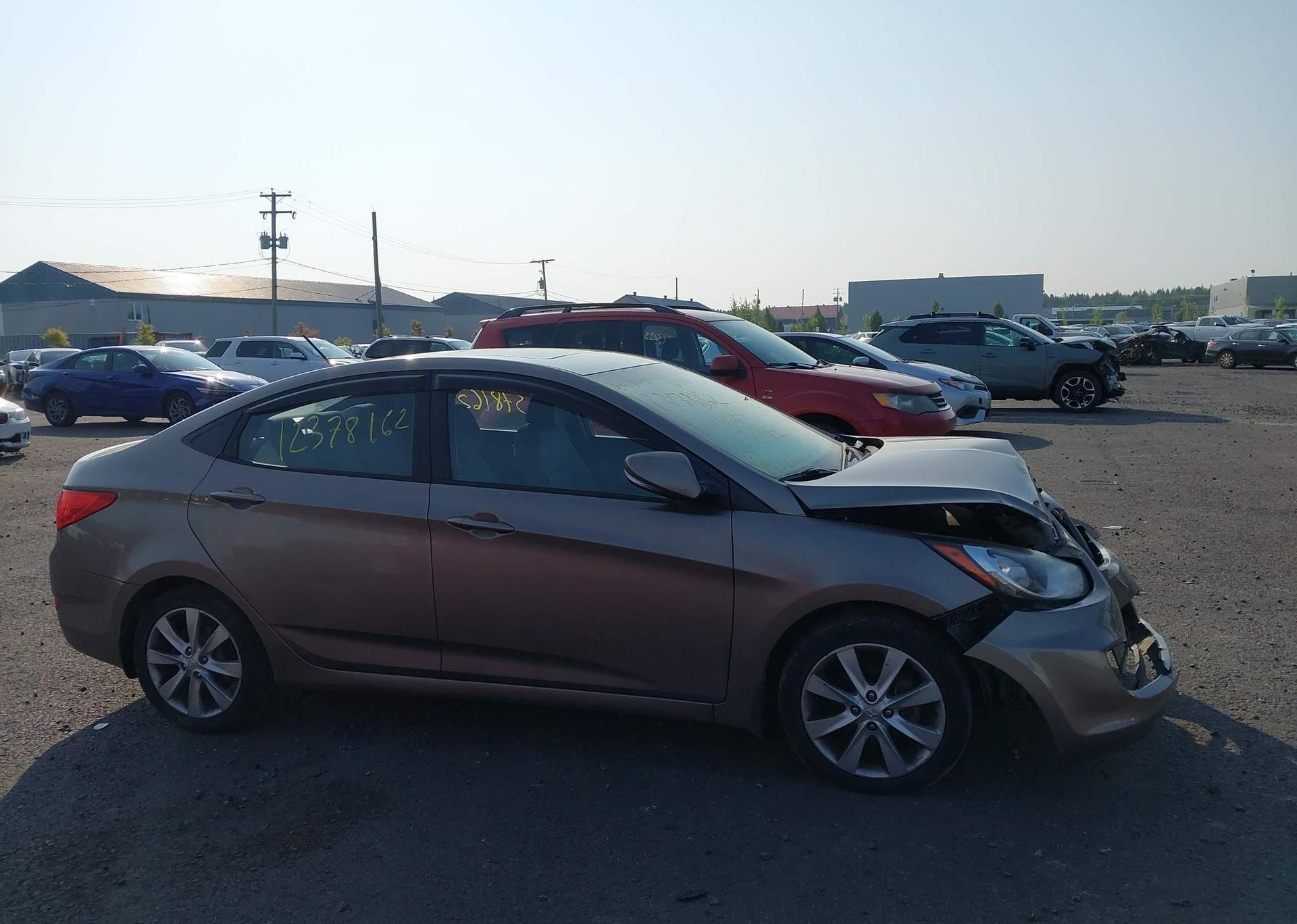 2013 HYUNDAI ACCENT GLS