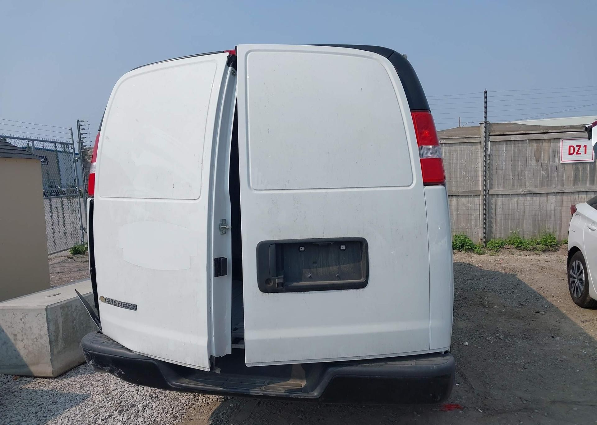 2024 CHEVROLET EXPRESS G2500