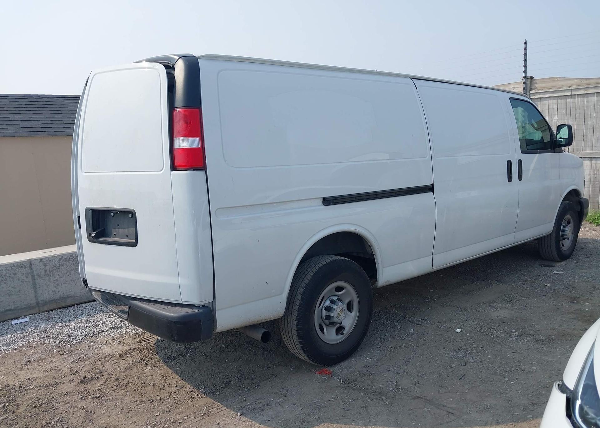 2024 CHEVROLET EXPRESS G2500