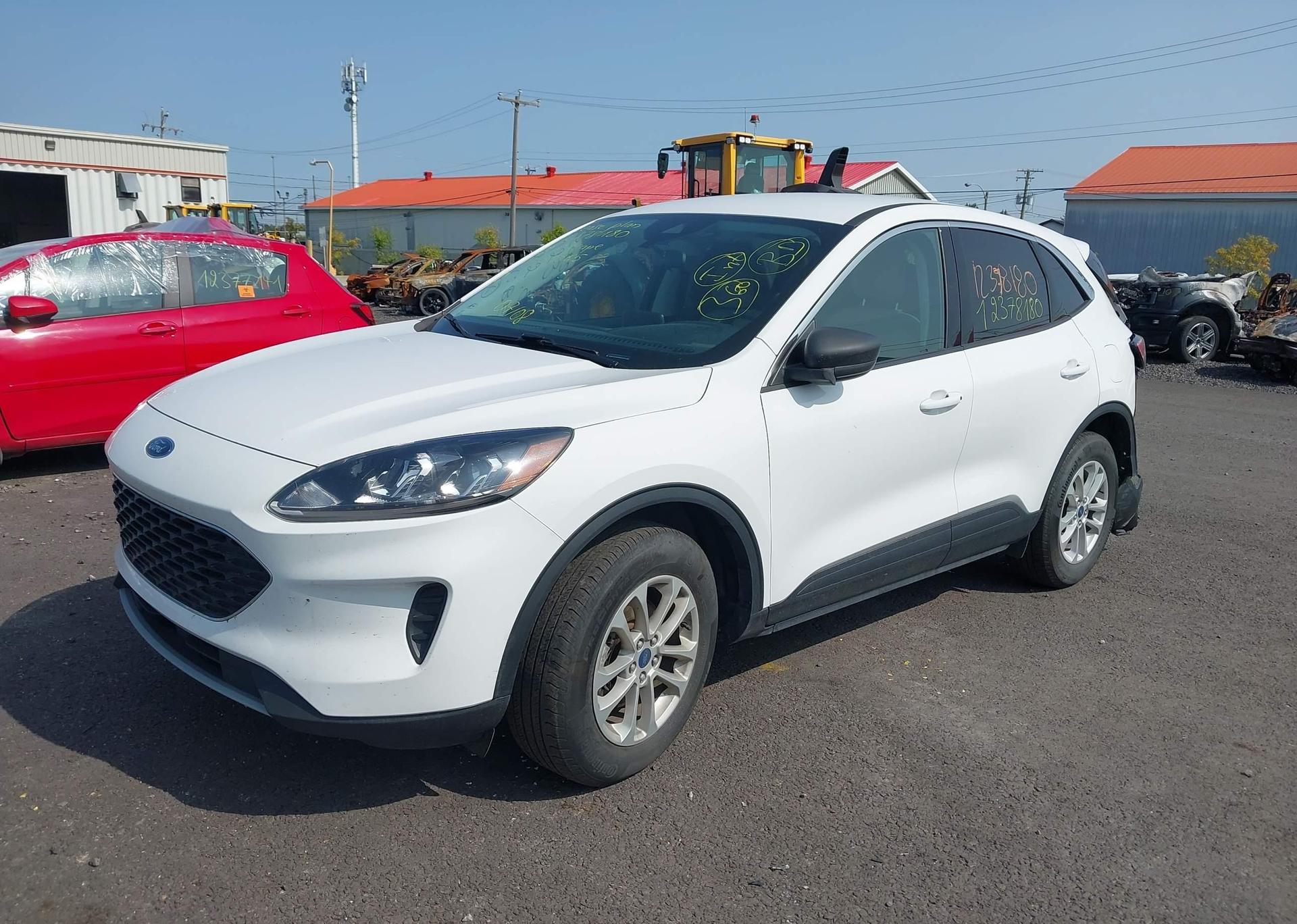 2022 FORD ESCAPE SE