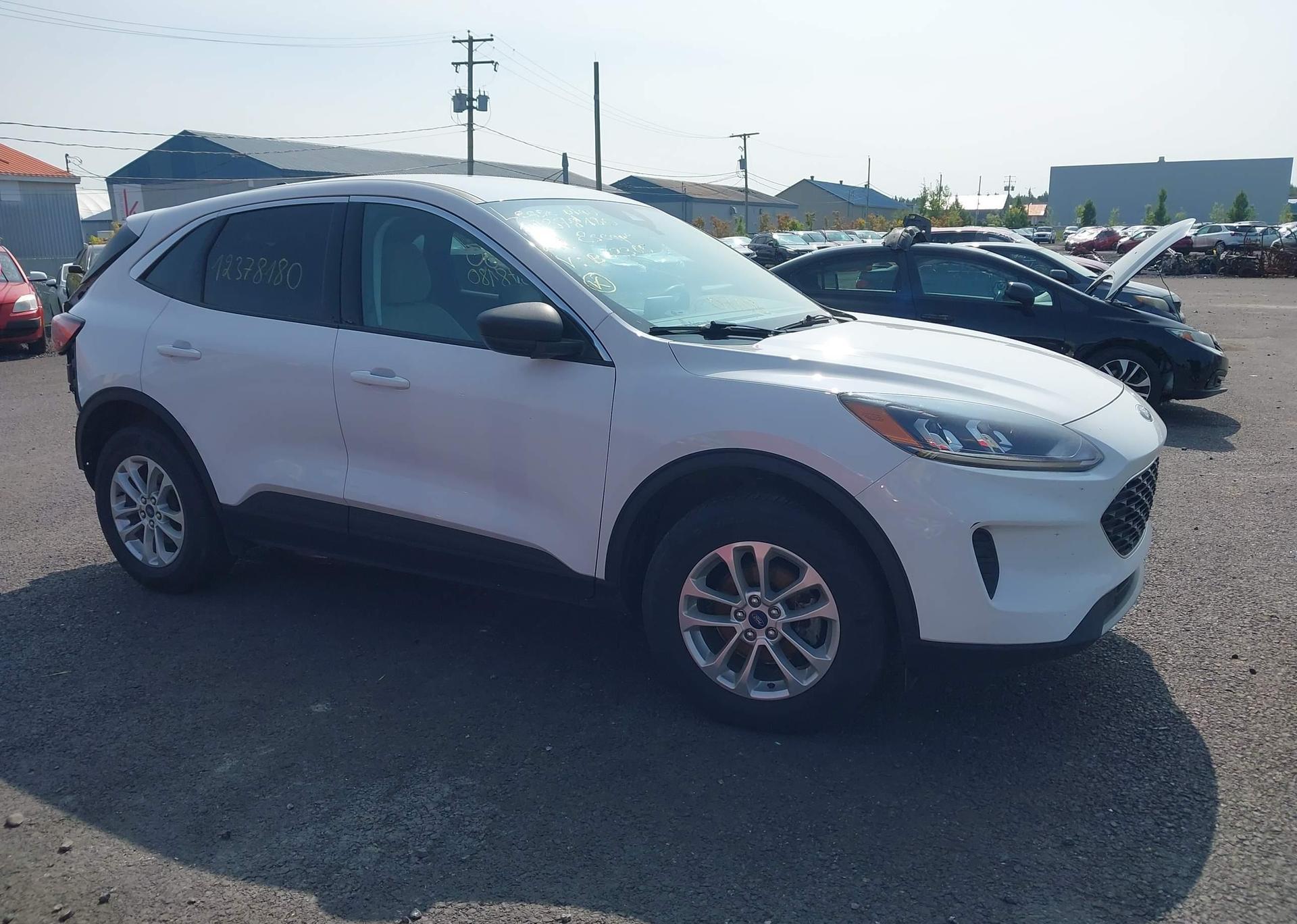 2022 FORD ESCAPE SE