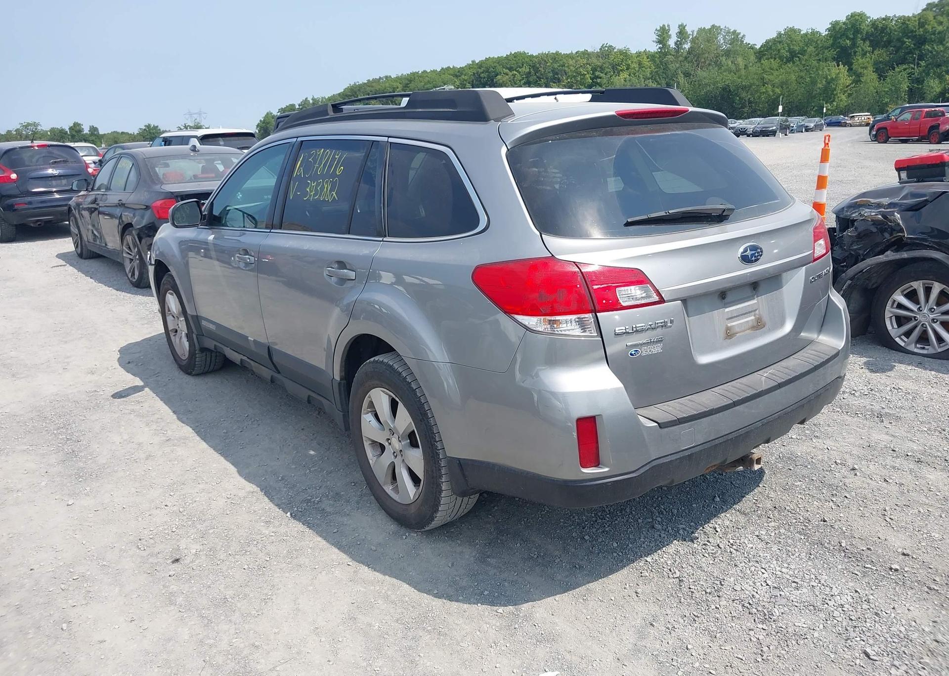 2011 SUBARU OUTBACK 2.5I PREMIUM
