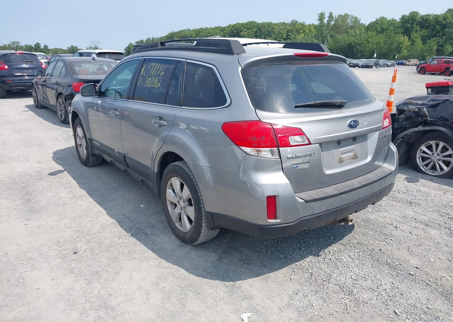 2011 SUBARU OUTBACK 2.5I PREMIUM