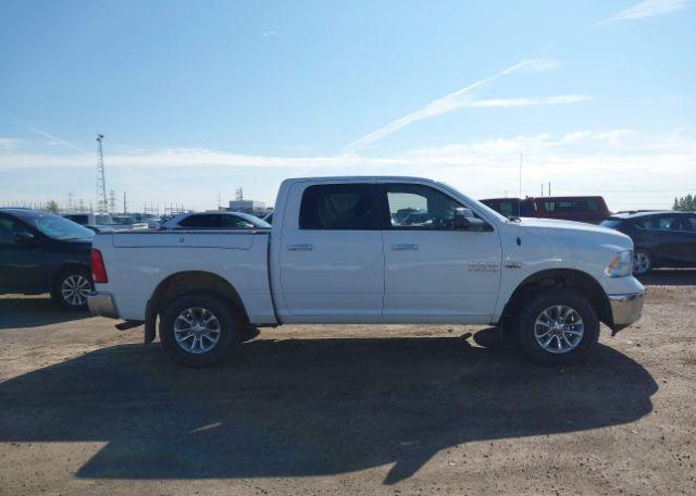 2016 RAM 1500 SLT