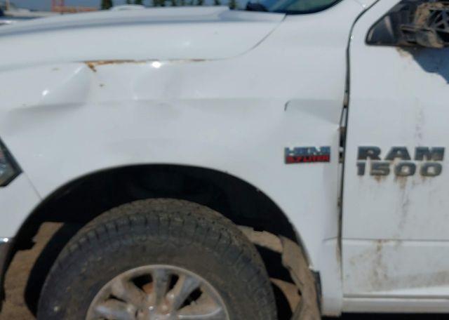 2016 RAM 1500 SLT